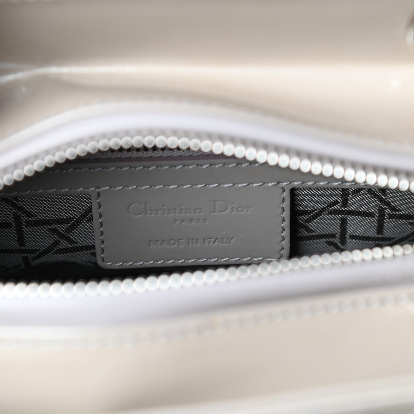 Patent Cannage Medium Lady Dior Beige