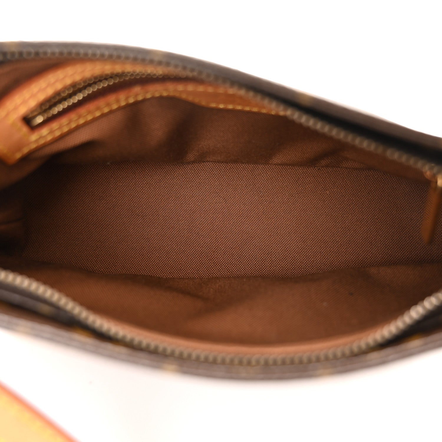 Louis Vuitton LOUIS VUITTON Monogram Trotteur 4 of 9