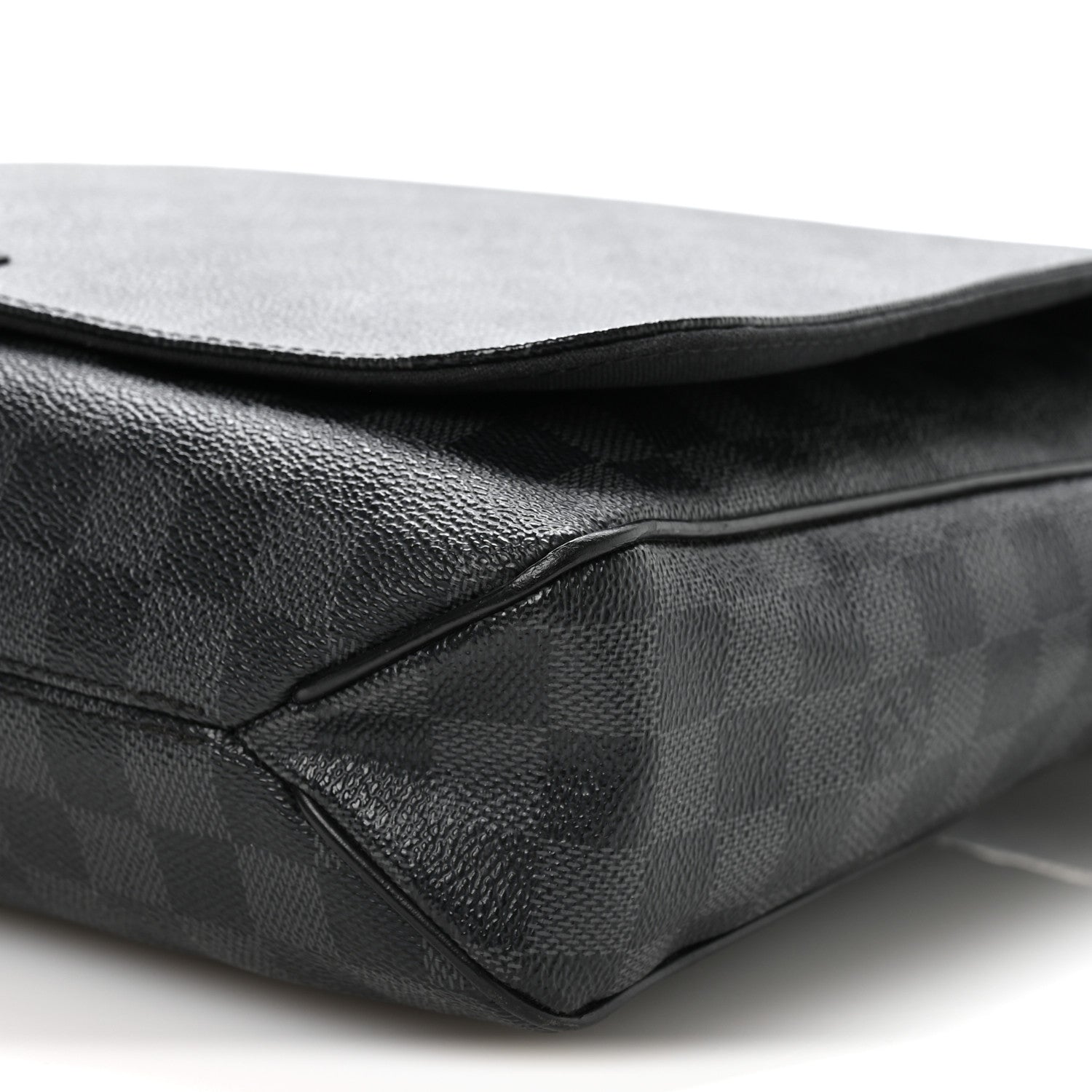 Louis Vuitton Damier Graphite District MM 10 of 10