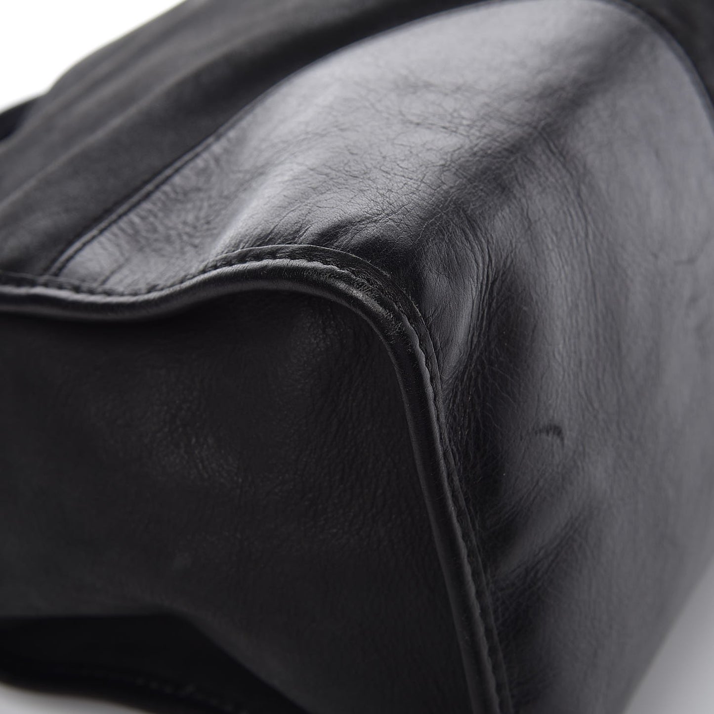 Calfskin Taylor Satchel Black