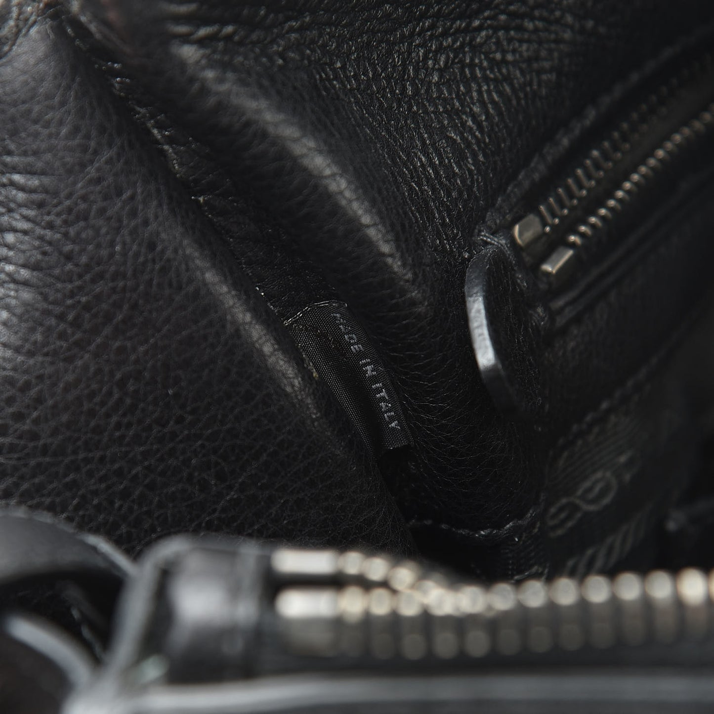 Glace Calf Small Twin Pocket Tote Black
