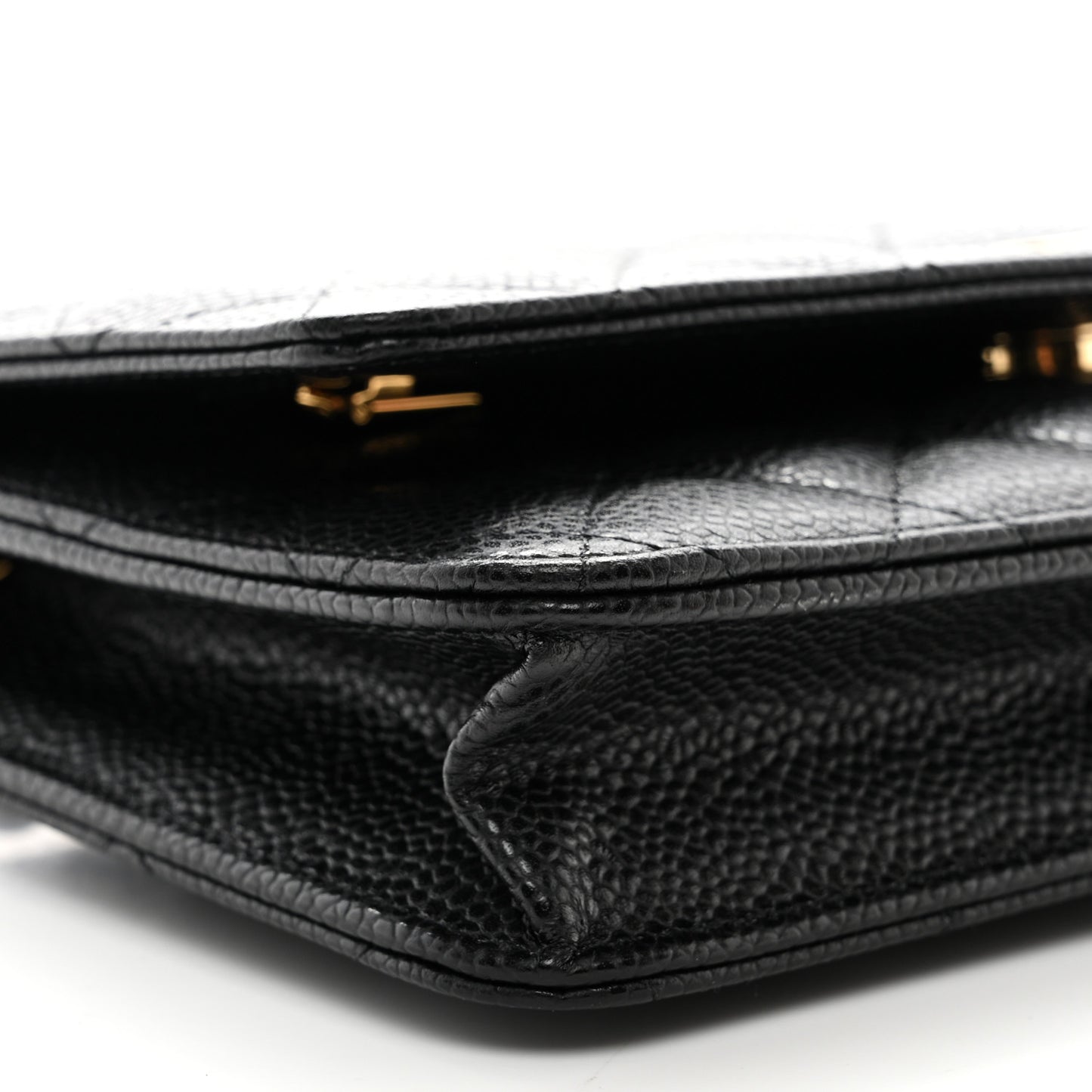 Caviar Quilted Wallet on Chain WOC Black