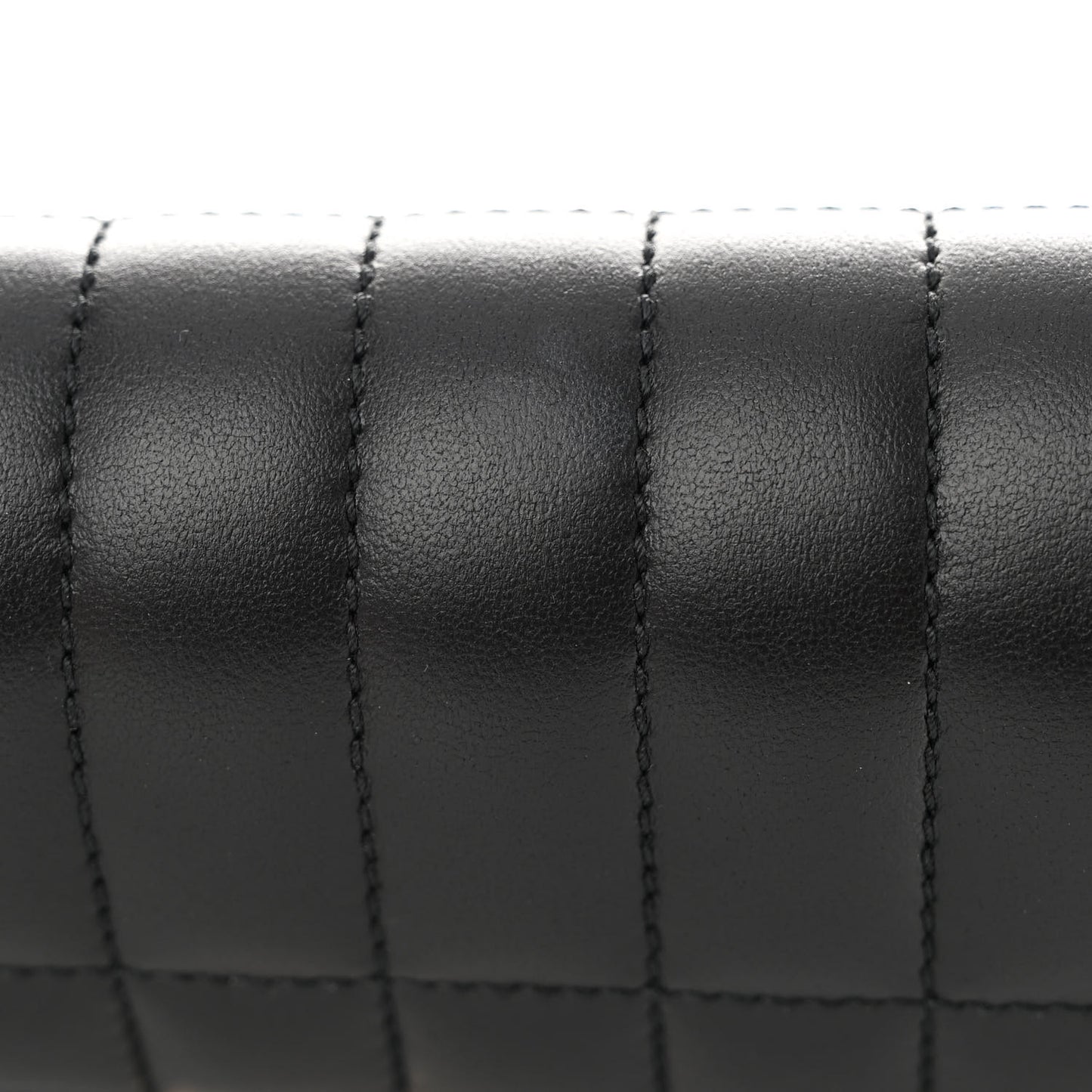 Lambskin Quilted Lola Clutch On Chain Black