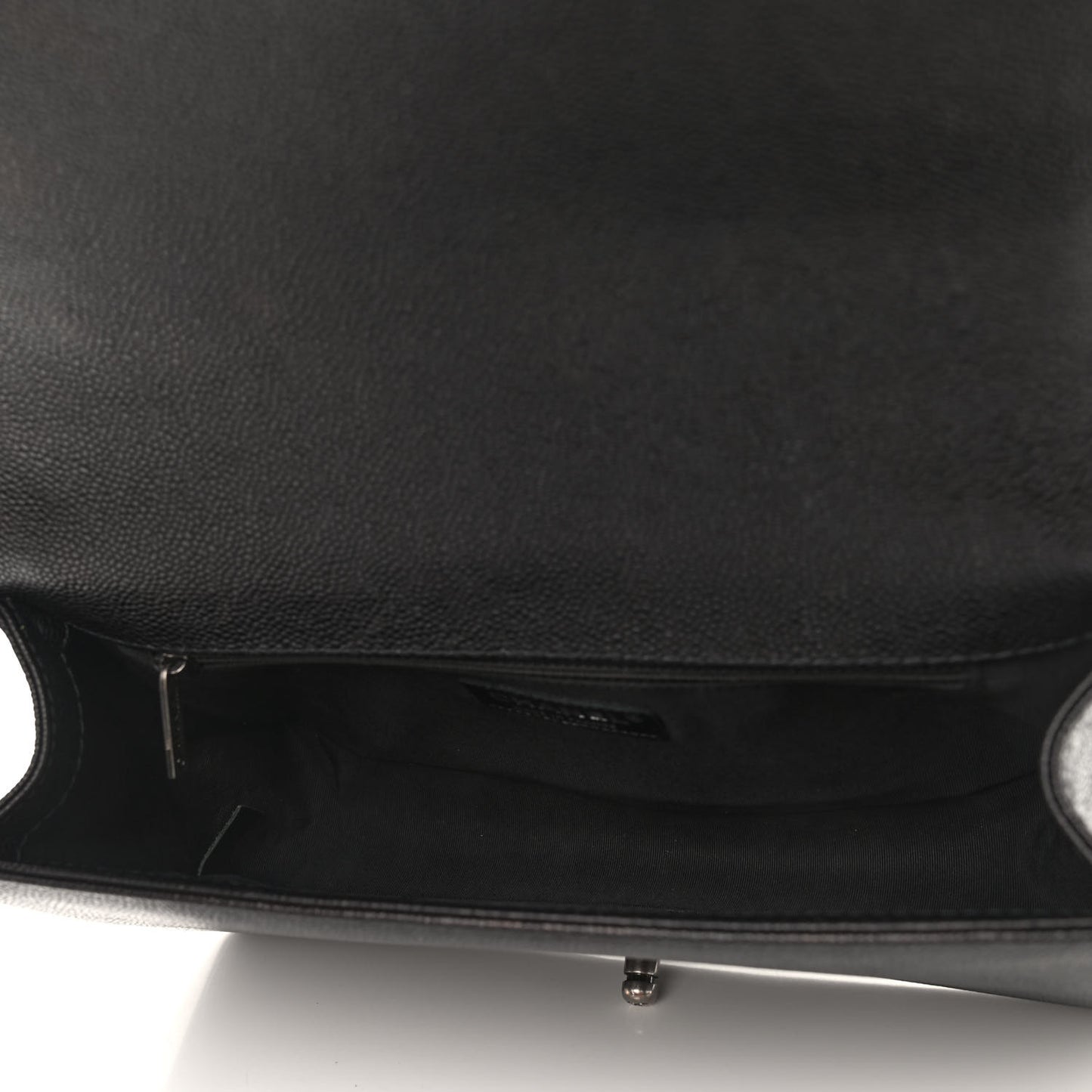 Caviar Quilted New Medium Boy Flap Black