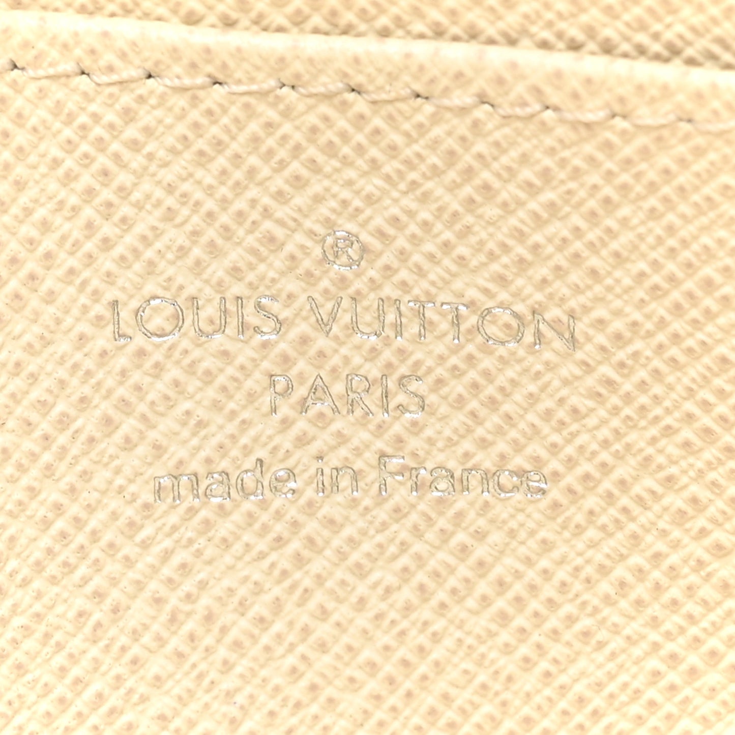 Epi Zippy Coin Purse Ivory