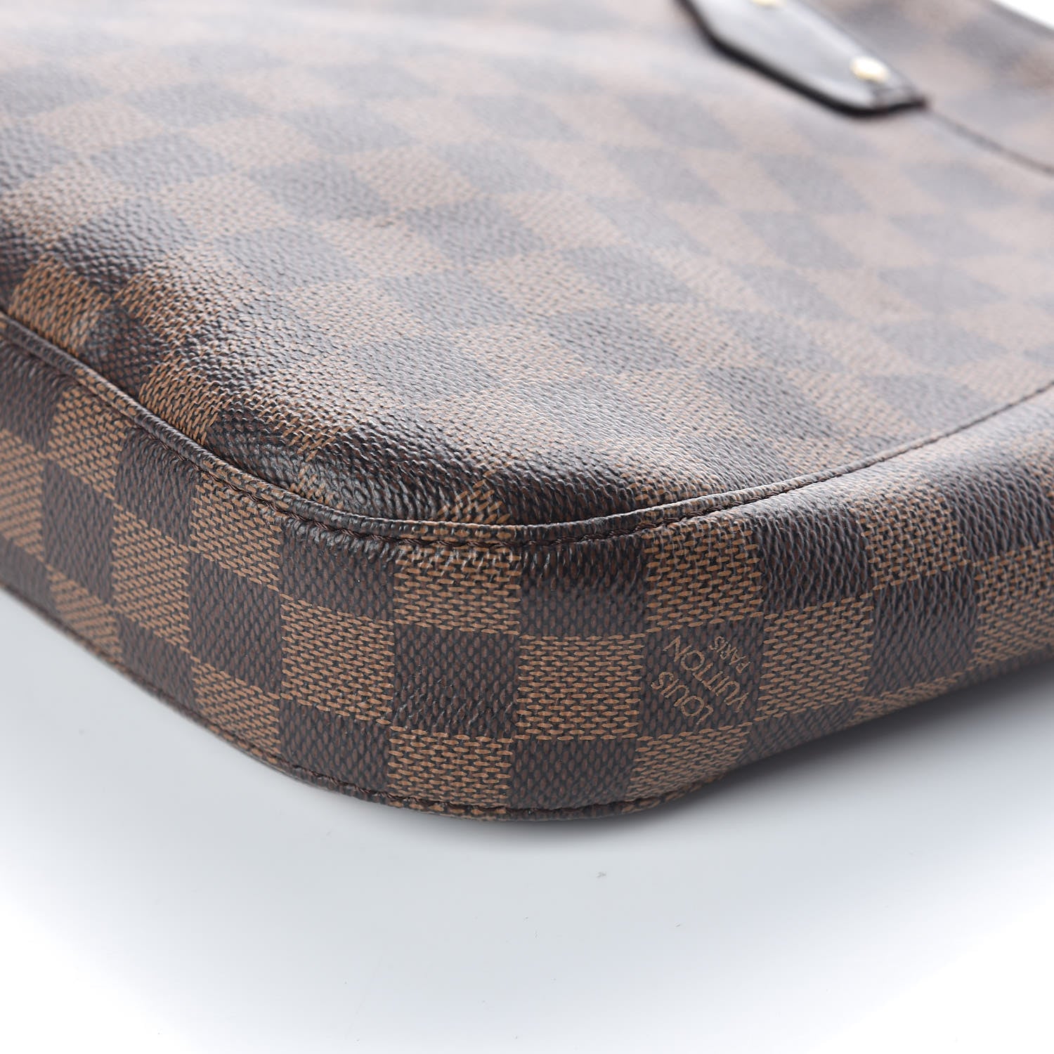 Louis Vuitton Damier Ebene South Bank Besace 10 of 10