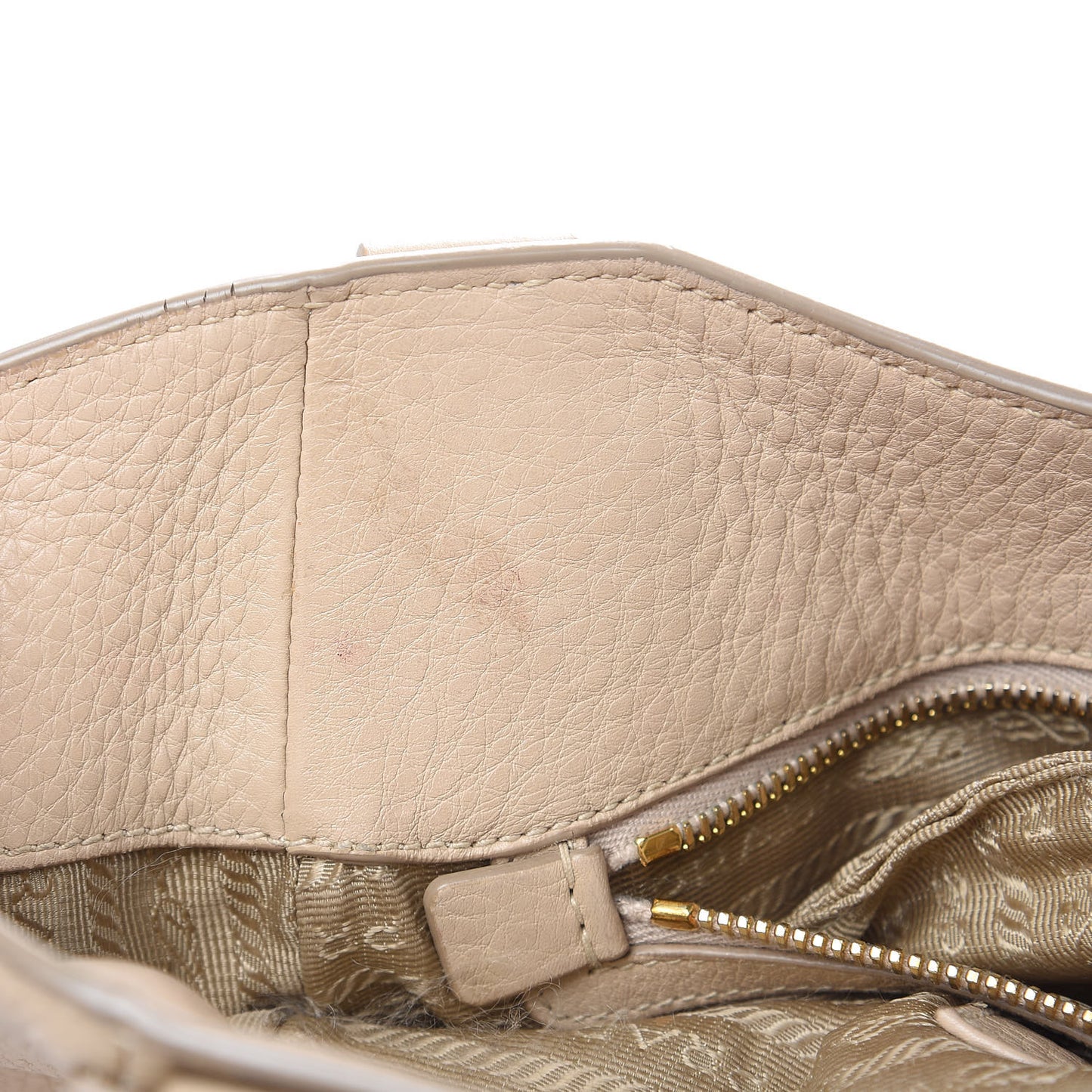 Vitello Daino Pushlock Tote Sughero