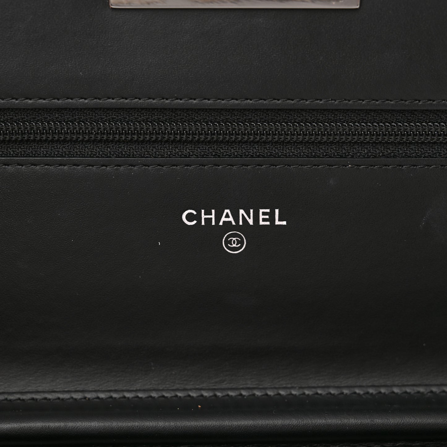 Patent Quilted Golden Class Wallet on Chain WOC Black