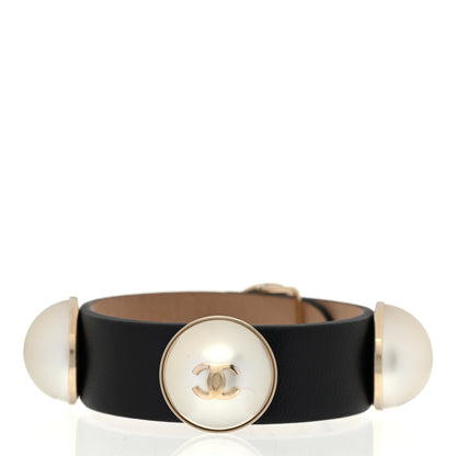 Chanel Lambskin Pearl CC Bracelet M Black 3 of 7