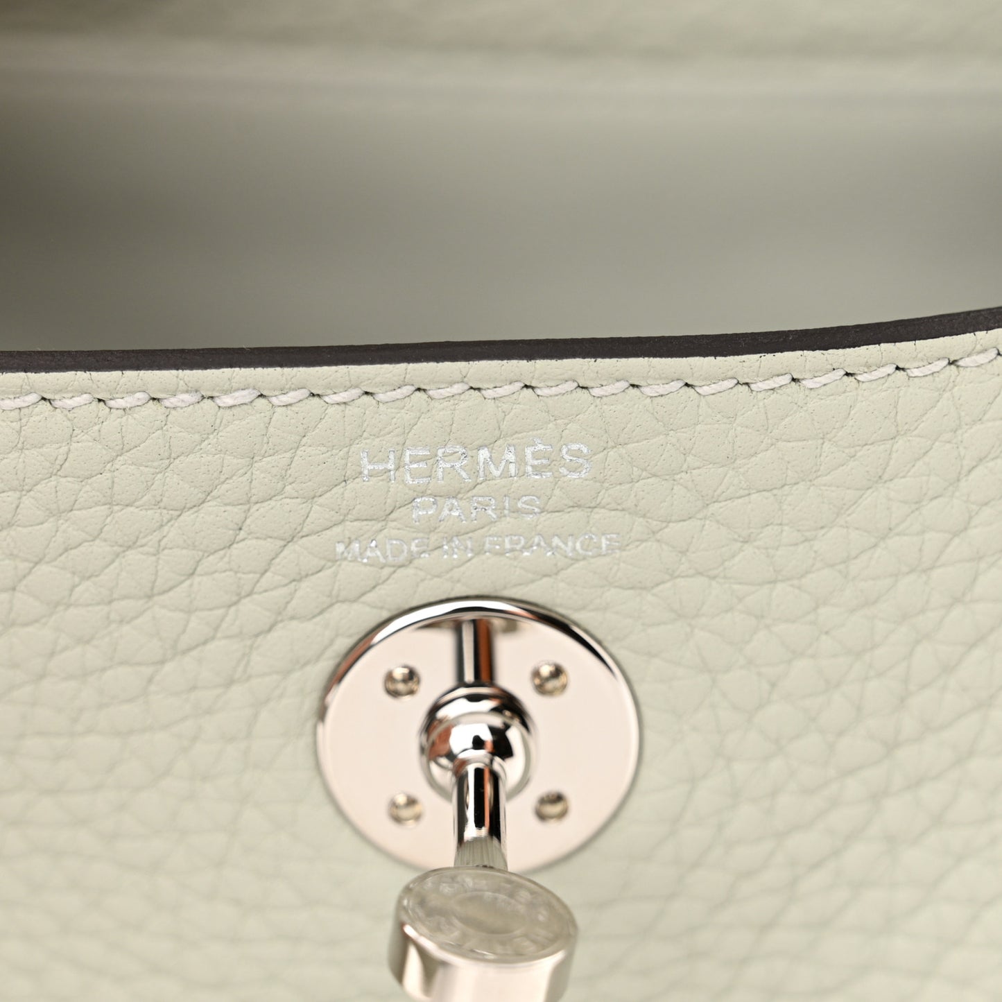 Taurillon Clemence Mini Lindy 20 Gris Neve