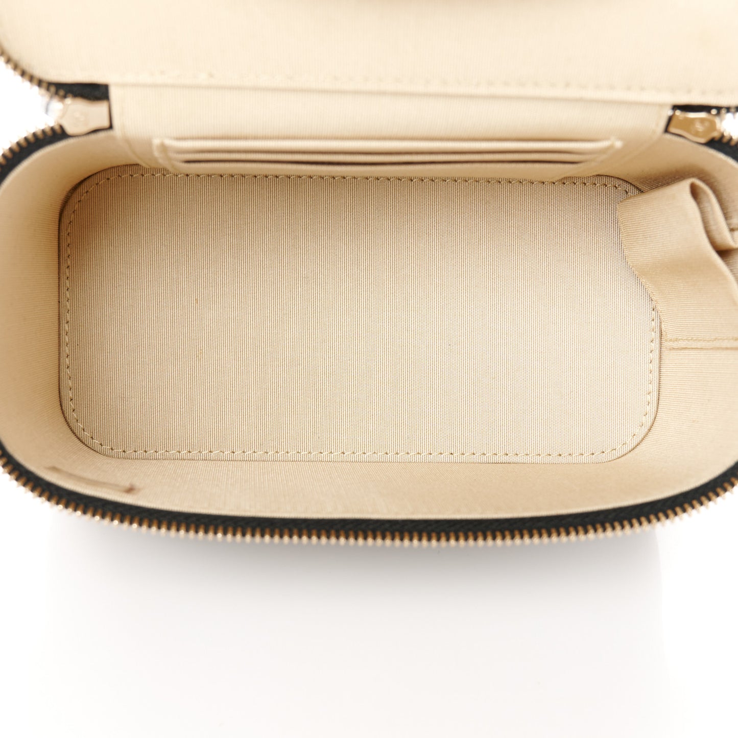 Lambskin Quilted Pearl Crush Small Vanity Case With Chain Black