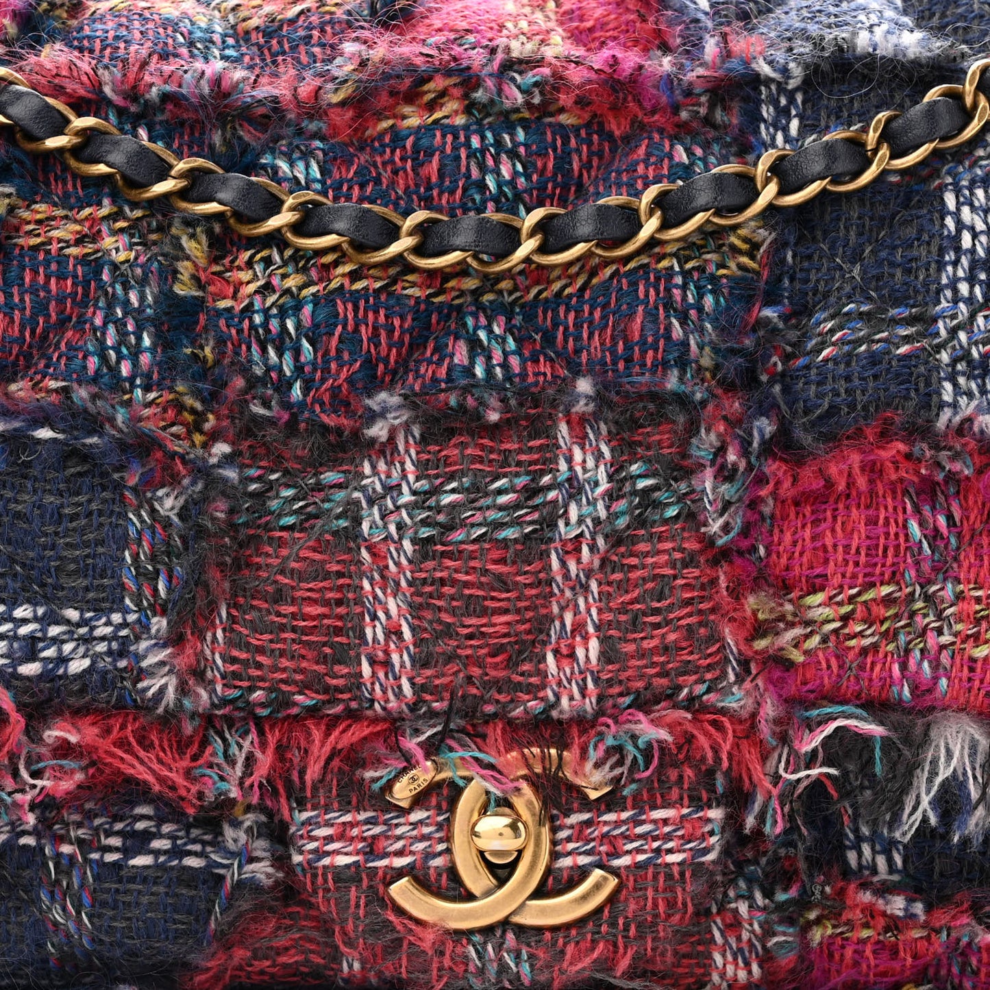 Tweed Jumbo Flap Red
