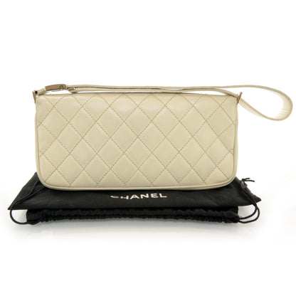 Chanel Caviar Quilted Handbag Beige 3 of 8