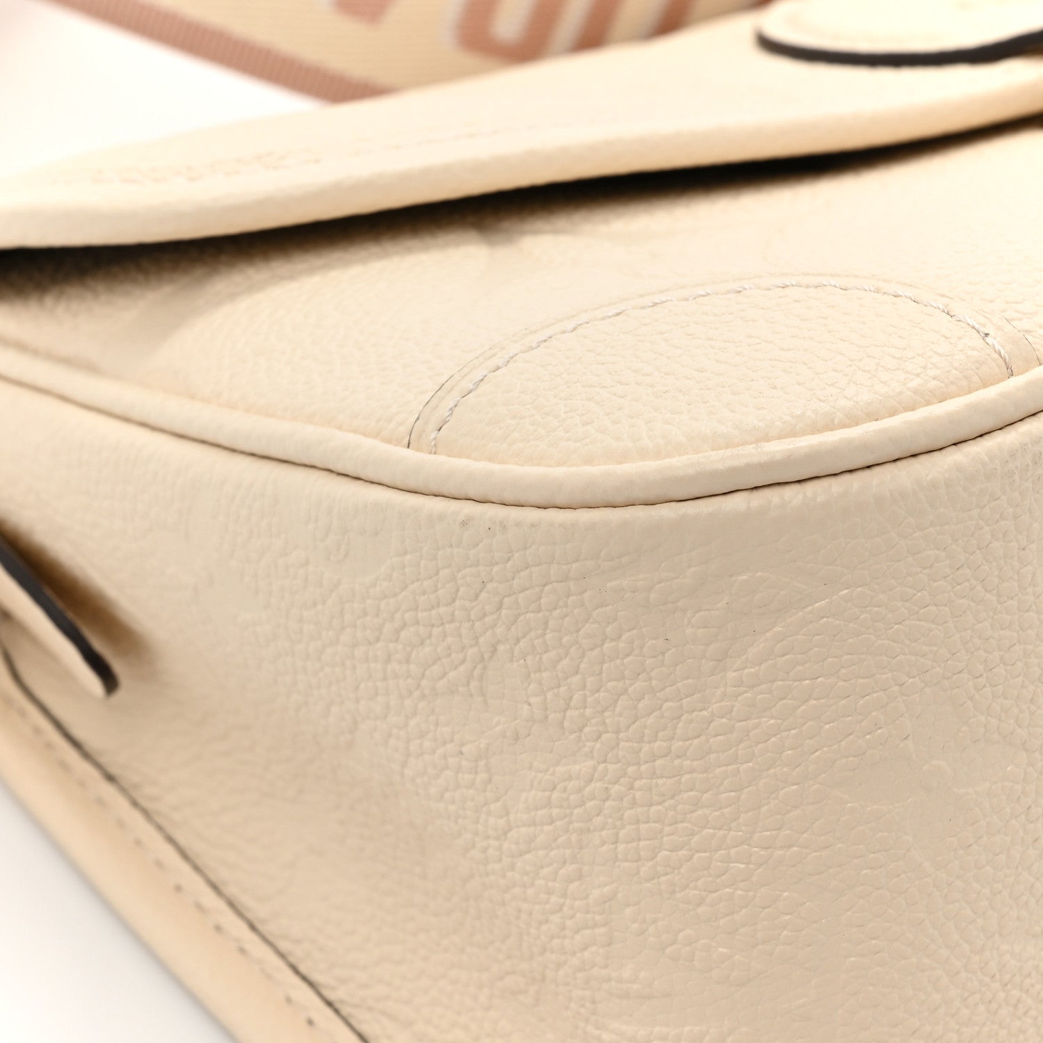 Louis Vuitton Empreinte Monogram Giant Diane Cream 9 of 9