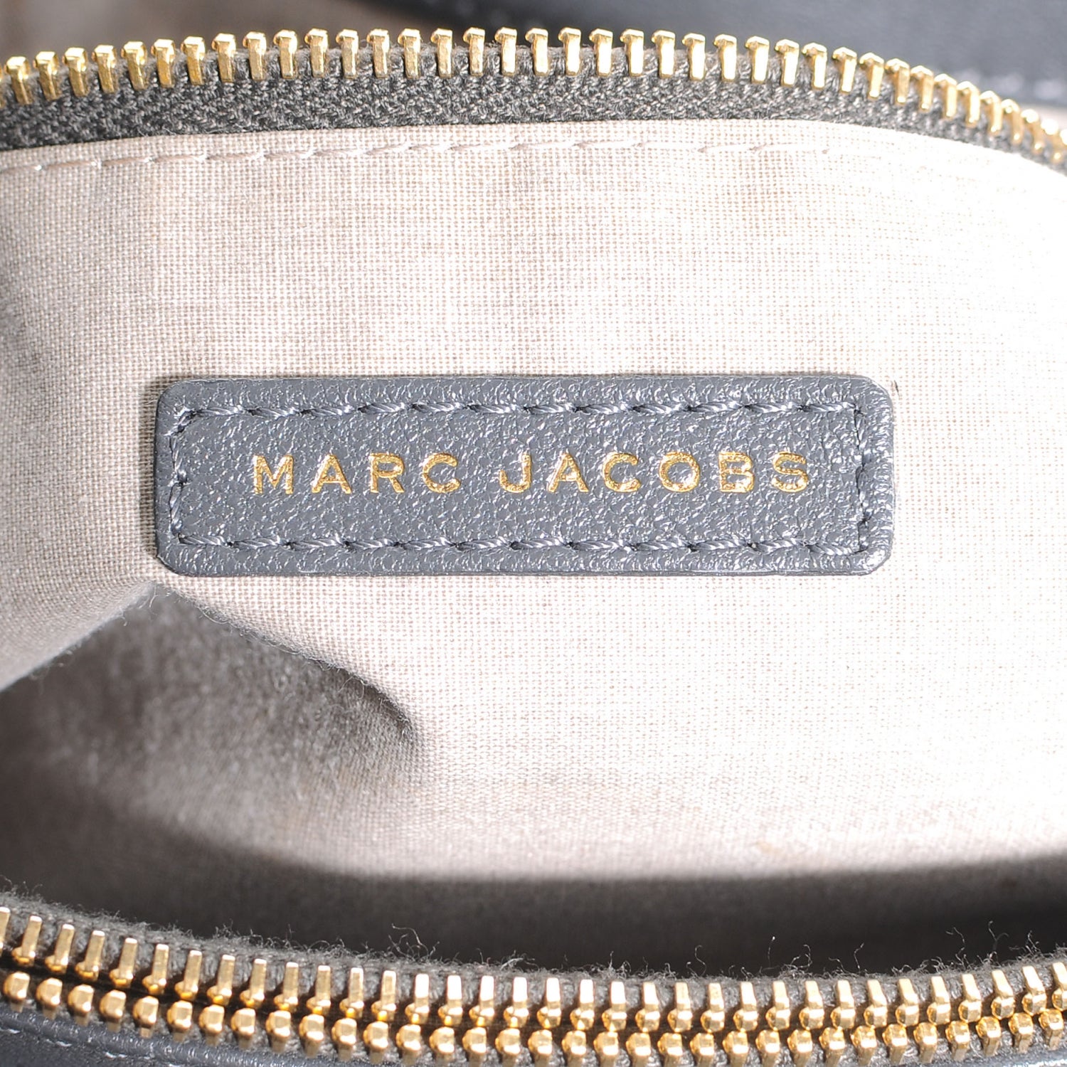 Marc Jacobs Leather Quilted The XL Single Shoulder Bag Grey 6 of 7