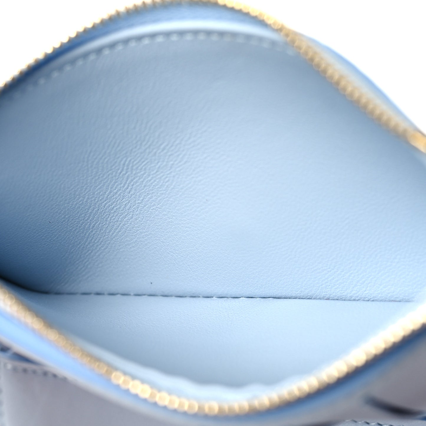 Taurillon Stardust Capucines Compact Wallet Lilas