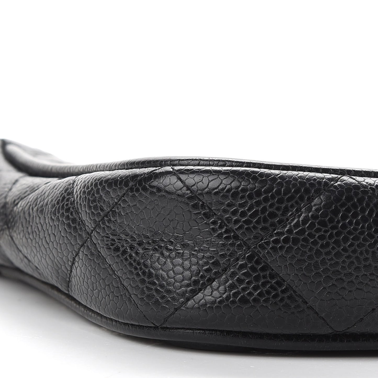 Caviar Quilted Timeless CC Shoulder Bag Black