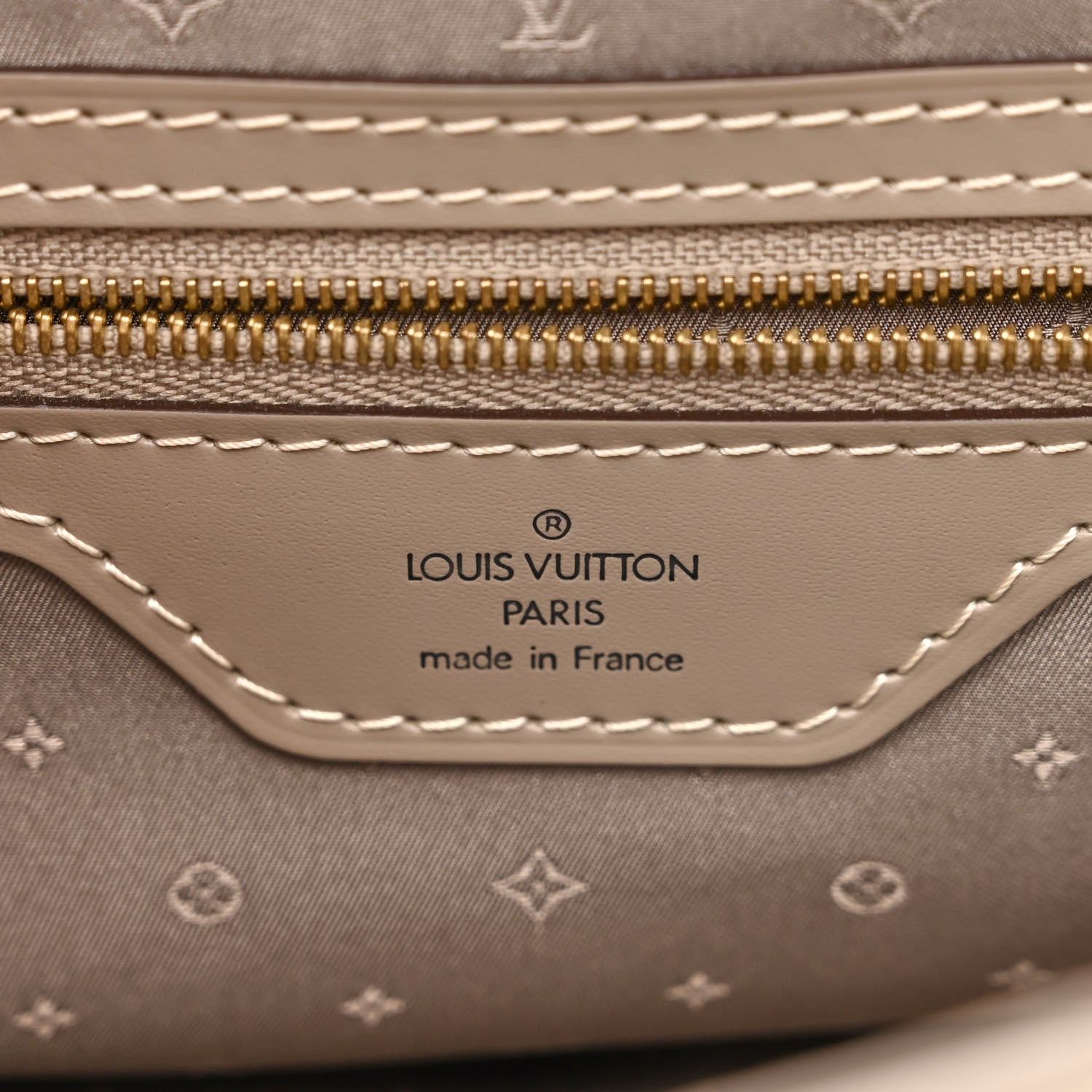 Louis Vuitton Suhali Le Confident Verone 6 of 11