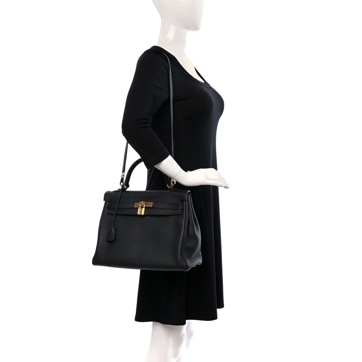 Togo Kelly Retourne 32 Black