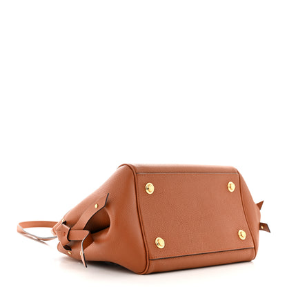 Louis Vuitton Veau Nuage Milla PM Gold 4 of 9