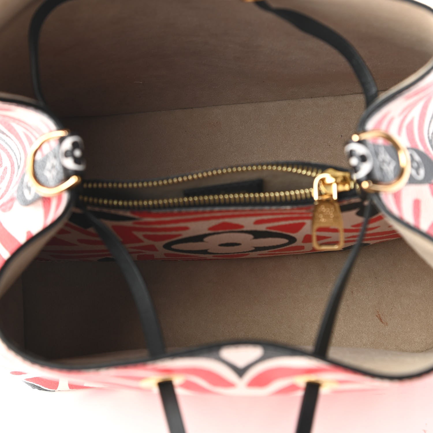 Louis Vuitton Monogram Giant Crafty NeoNoe MM Creme Rouge Black 5 of 10