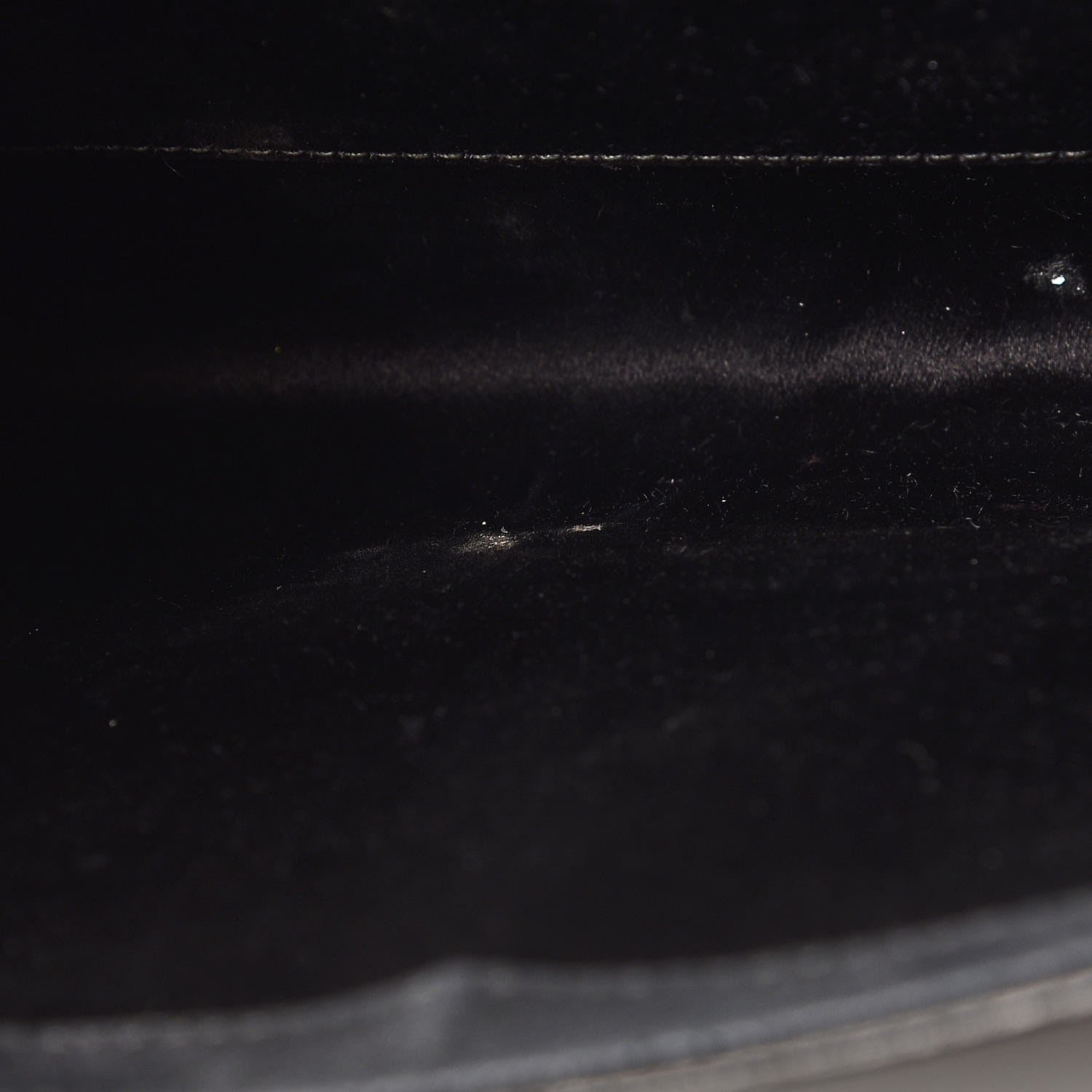 Saint Laurent Patent Monogram Large Belle De Jour Clutch Black 9 of 12