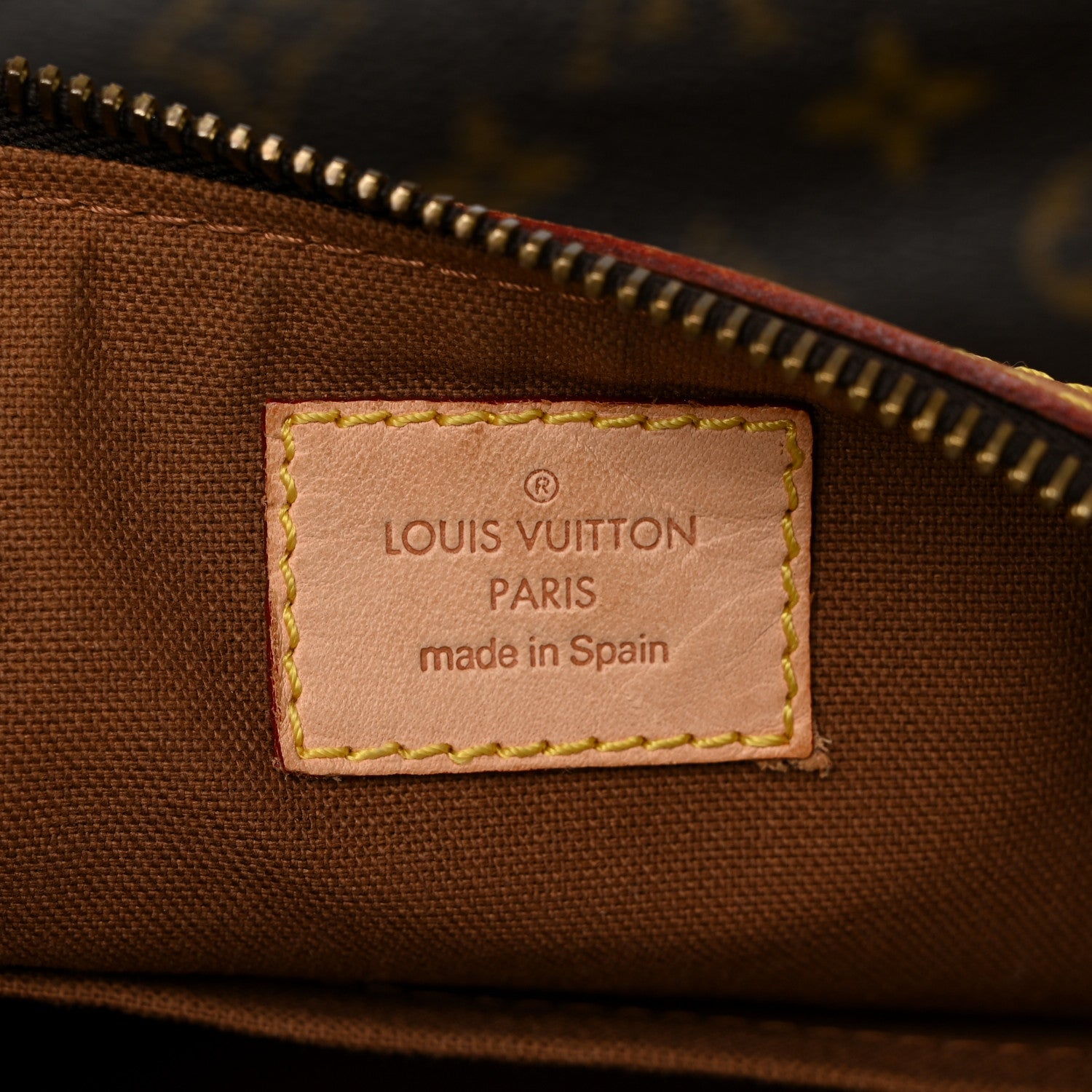 Louis Vuitton Monogram Tulum GM 6 of 12