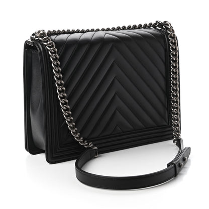 Chanel Calfskin Chevron Quilted Large Boy Flap Black 3 of 11
