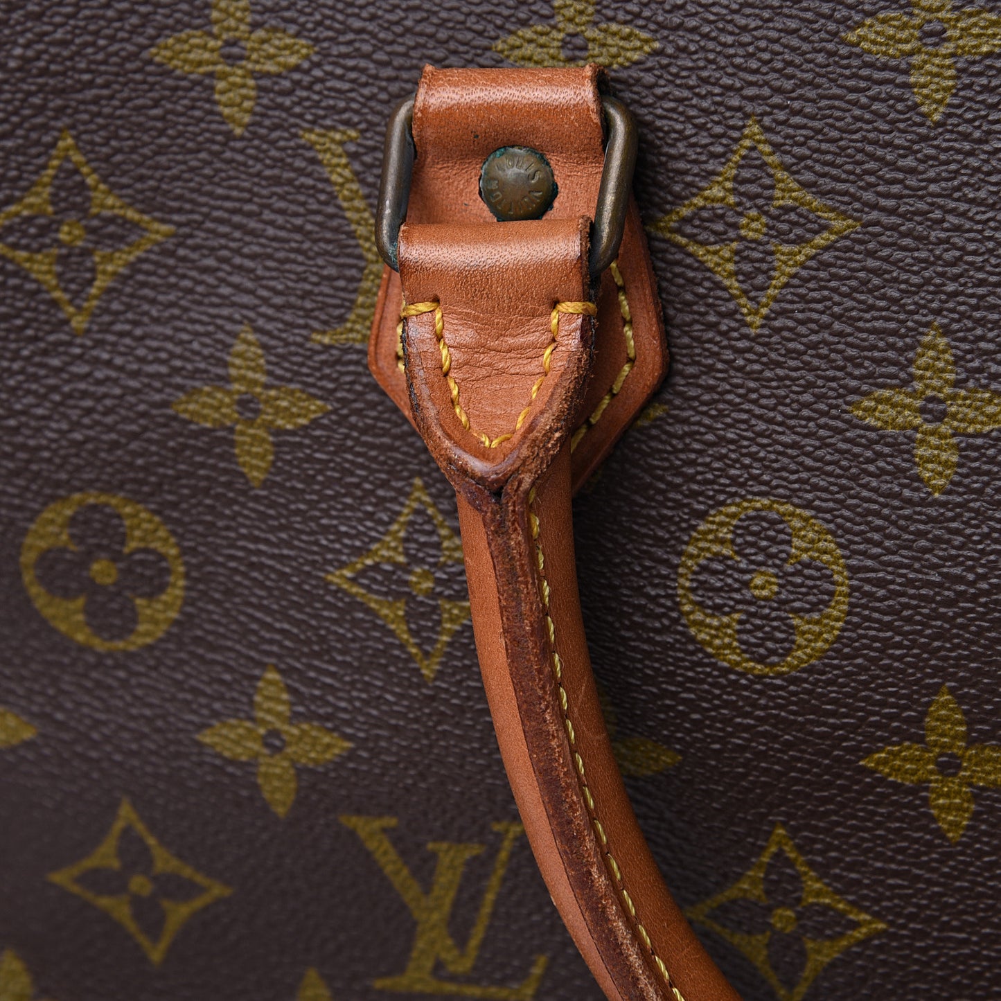 Monogram Sac Plat
