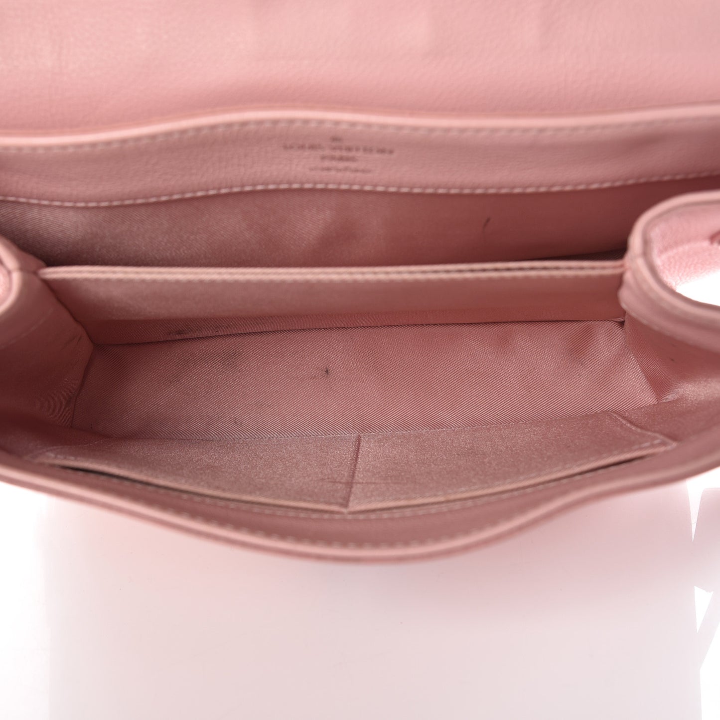 Soft Calfskin Lockme II Top Handle Rose Ballerine