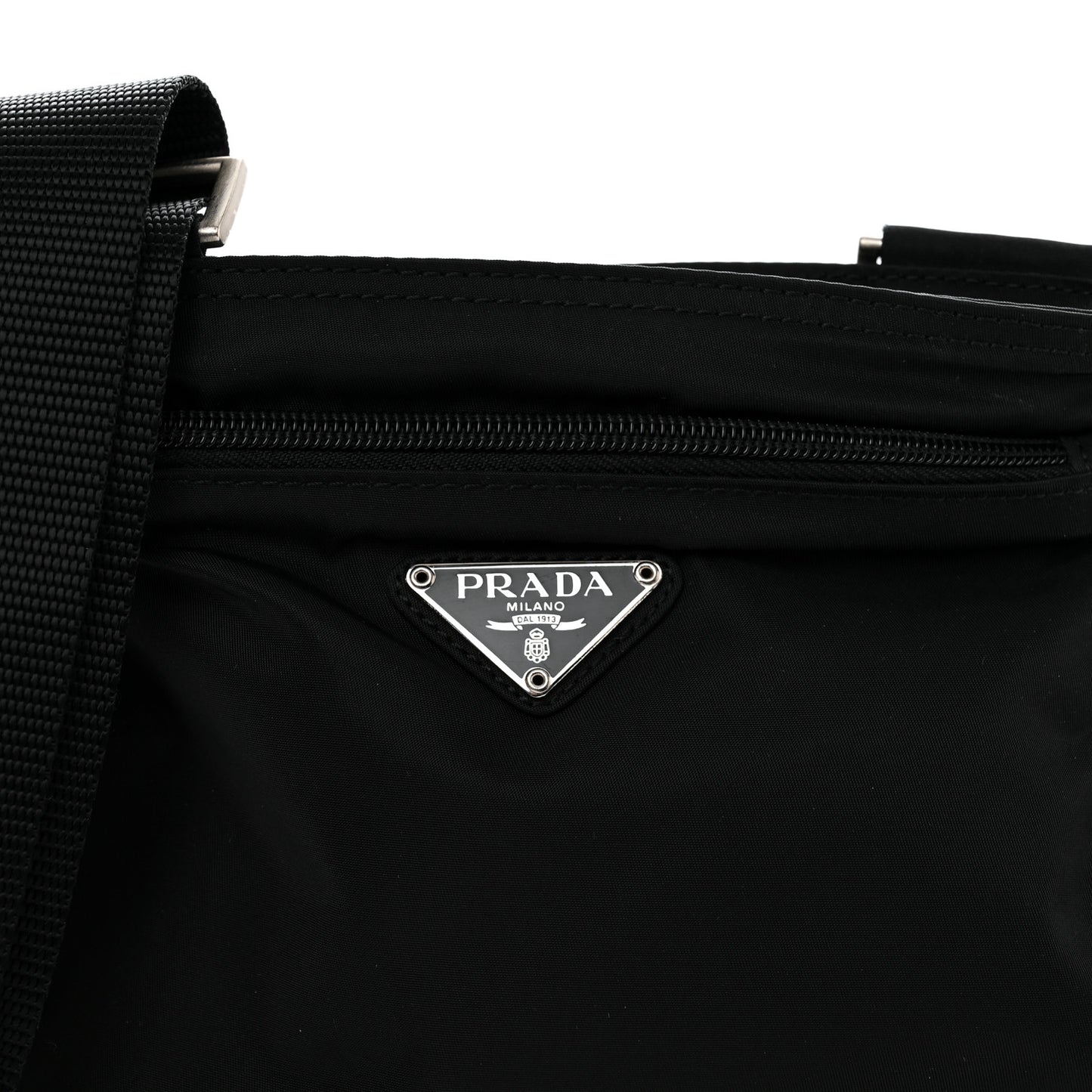 Nylon Flat Messenger Bag Black