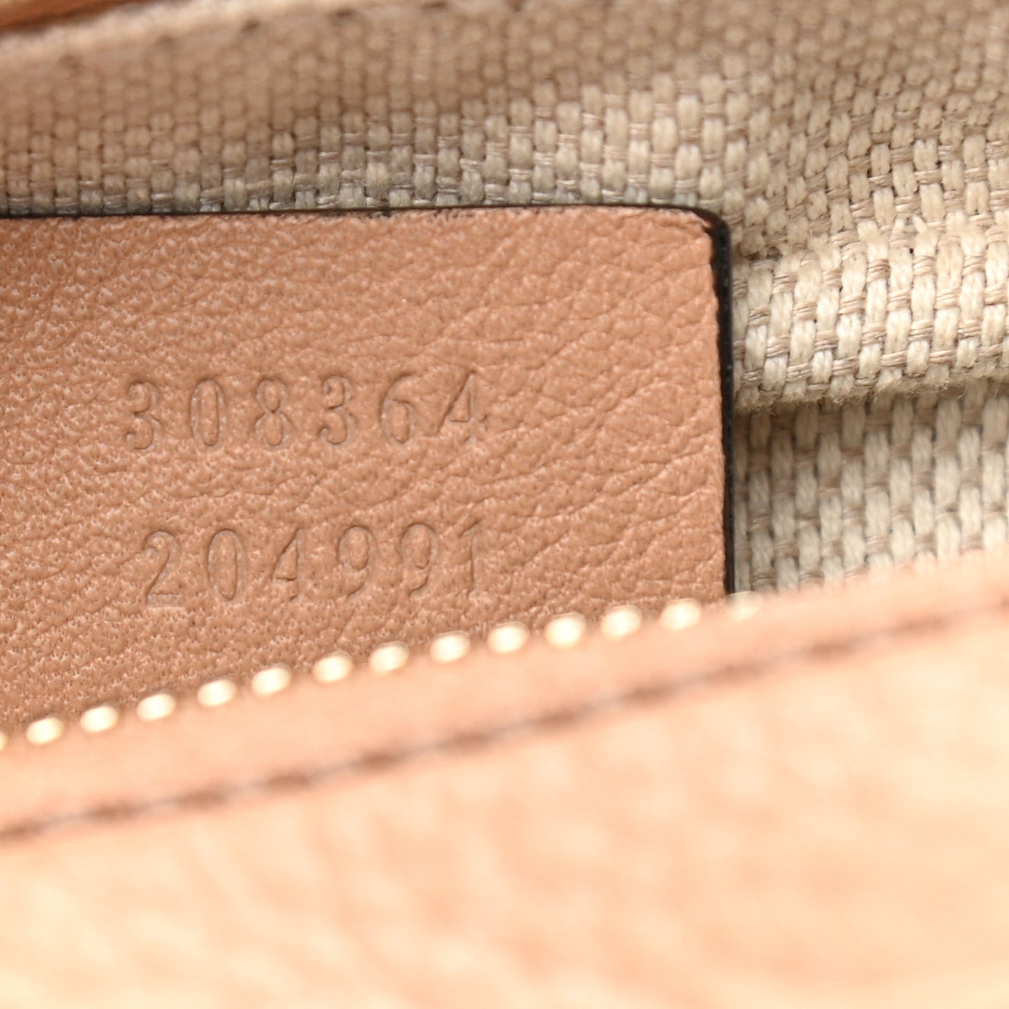Pebbled Calfskin Small Soho Disco Bag Camelia