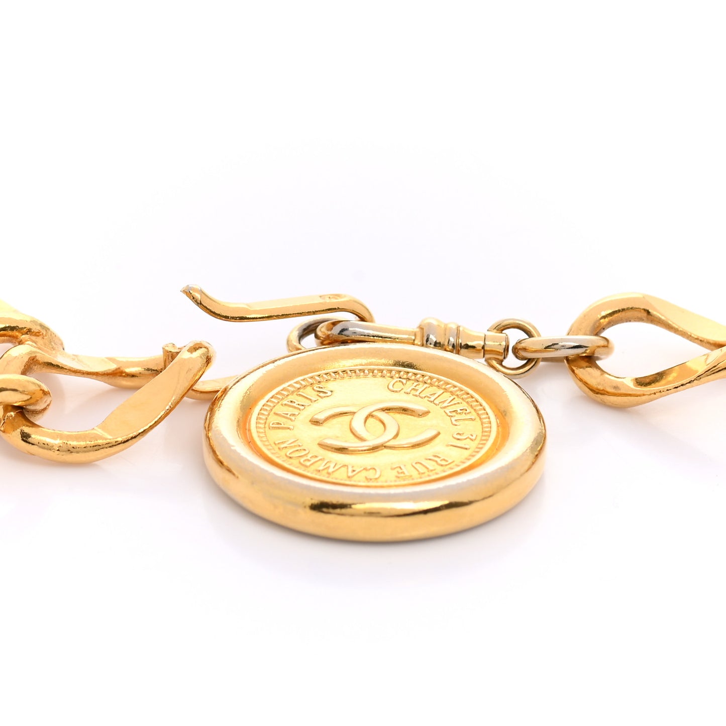 Metal Chain CC Medallion Belt Gold