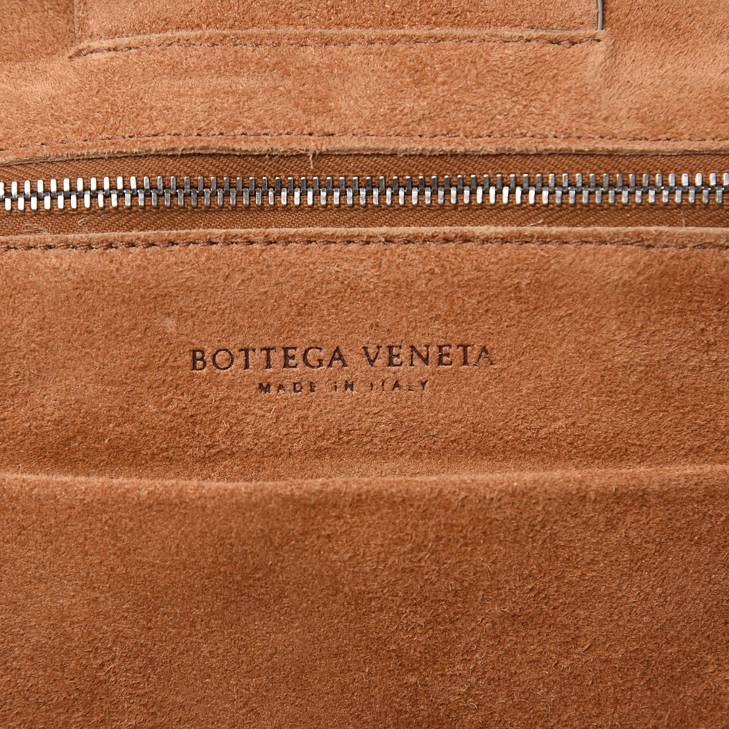 Bottega Veneta French Calfskin Maxi Intrecciato Arco 33 Bianco 6 of 11