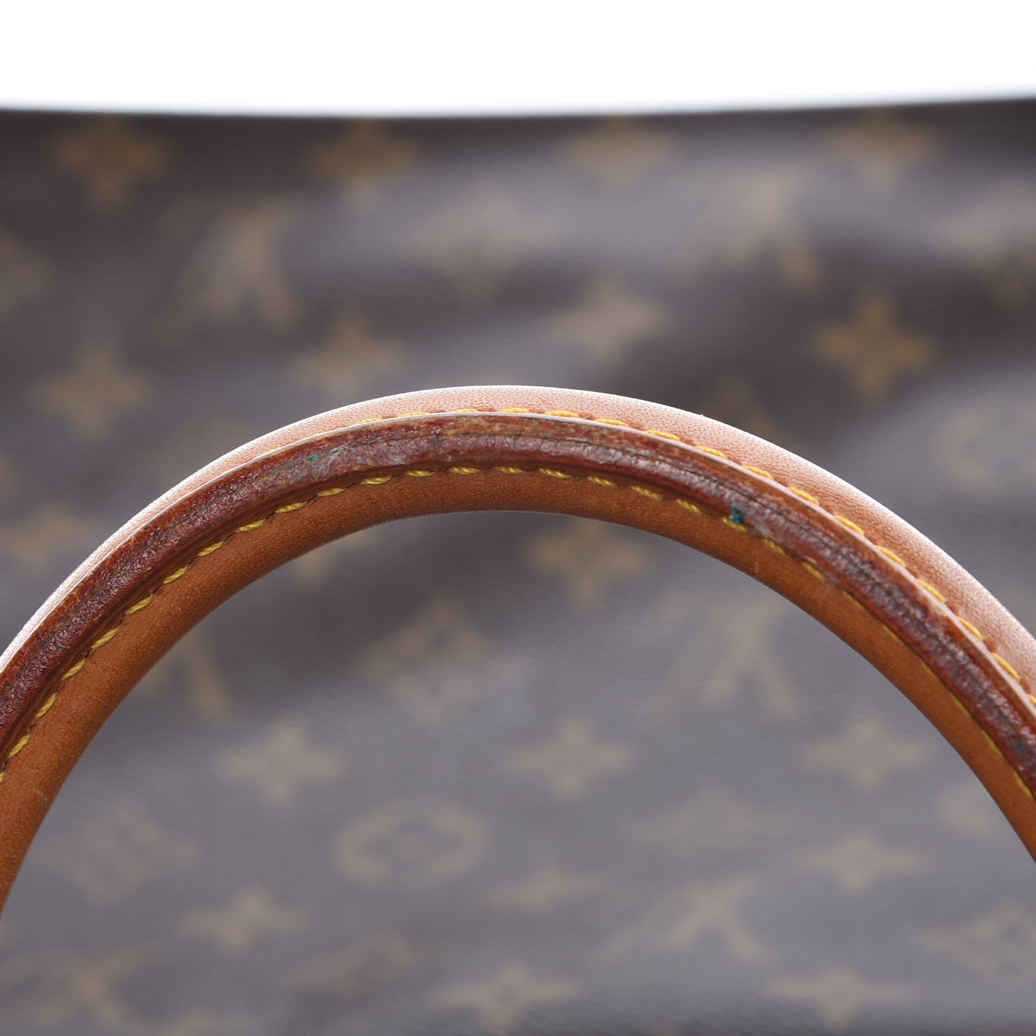 Louis Vuitton Monogram Sac Plat 11 of 18