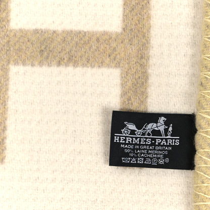 Hermes Cashmere Avalon Vibration Blanket Tisane 3 of 3