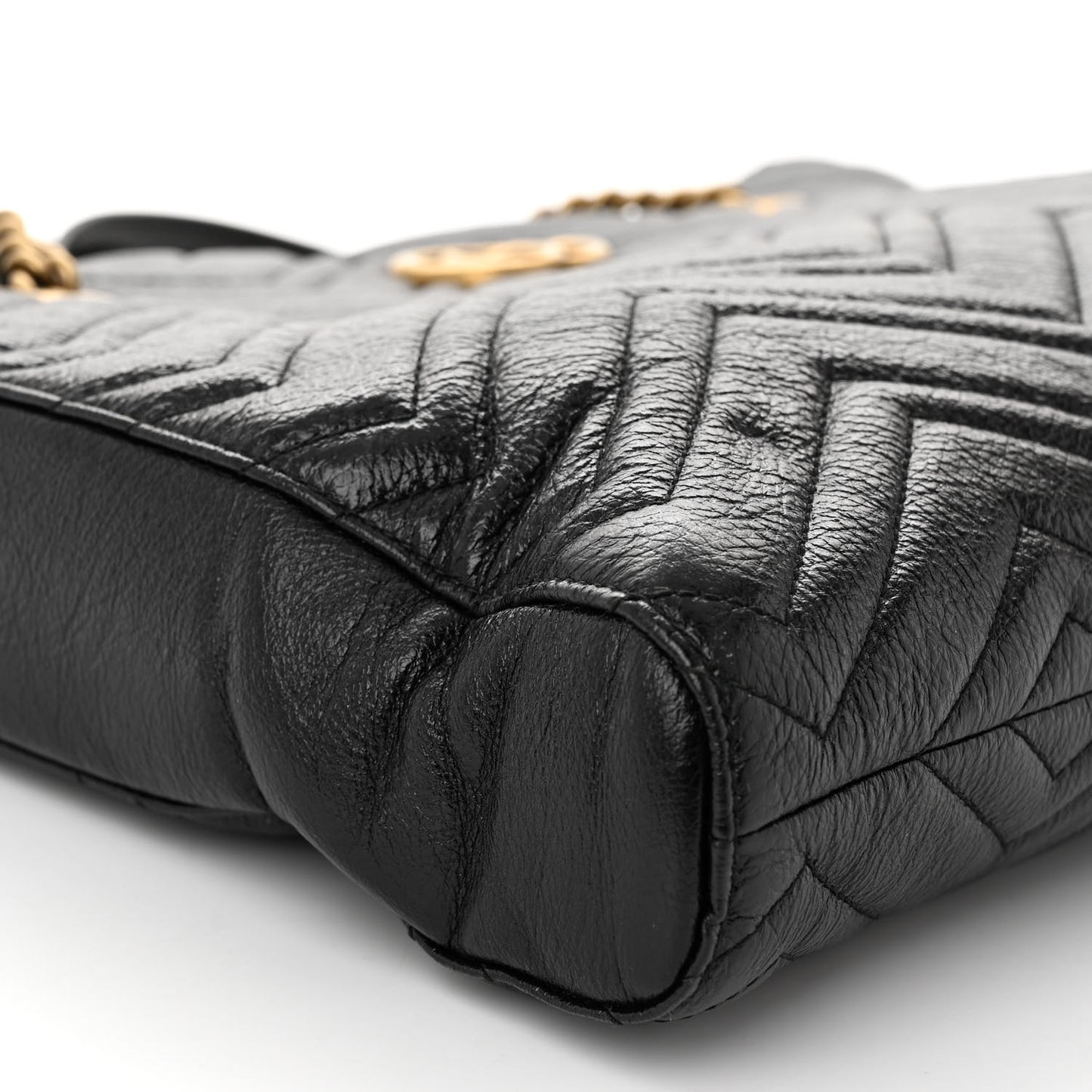 Vintage Calfskin Matelasse Medium GG Marmont Slim Tote Black