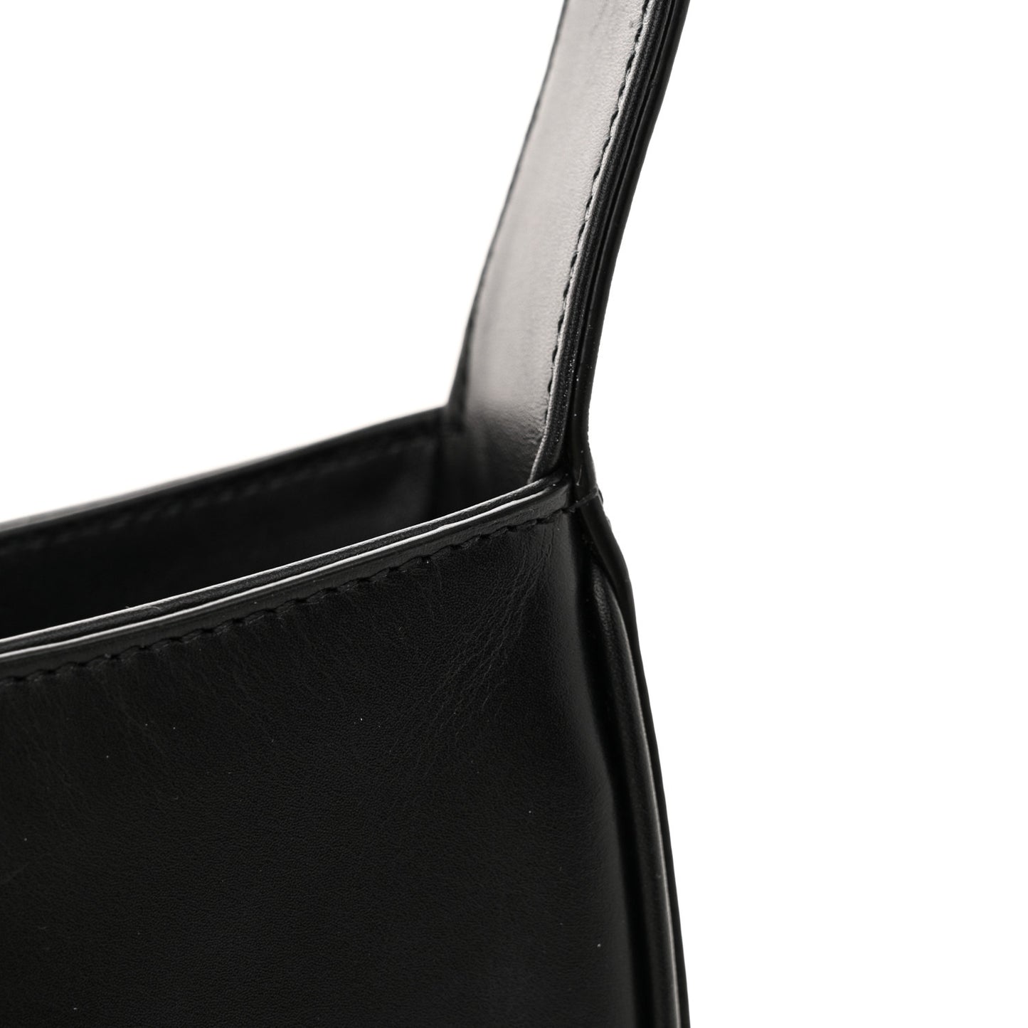 Smooth Calfskin Le 5 A 7 Hobo Black