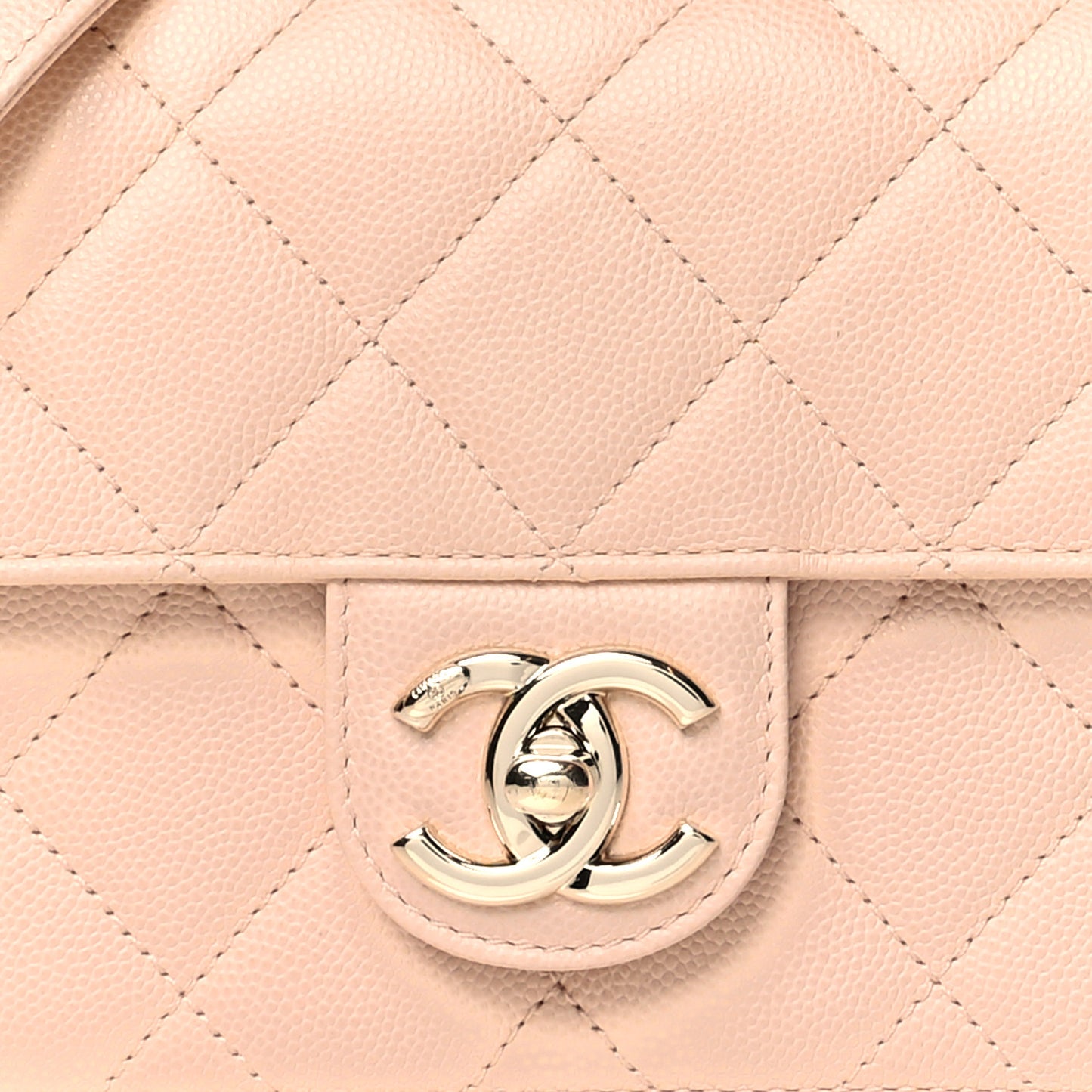 Caviar Quilted Like A Wallet Flap Light Beige