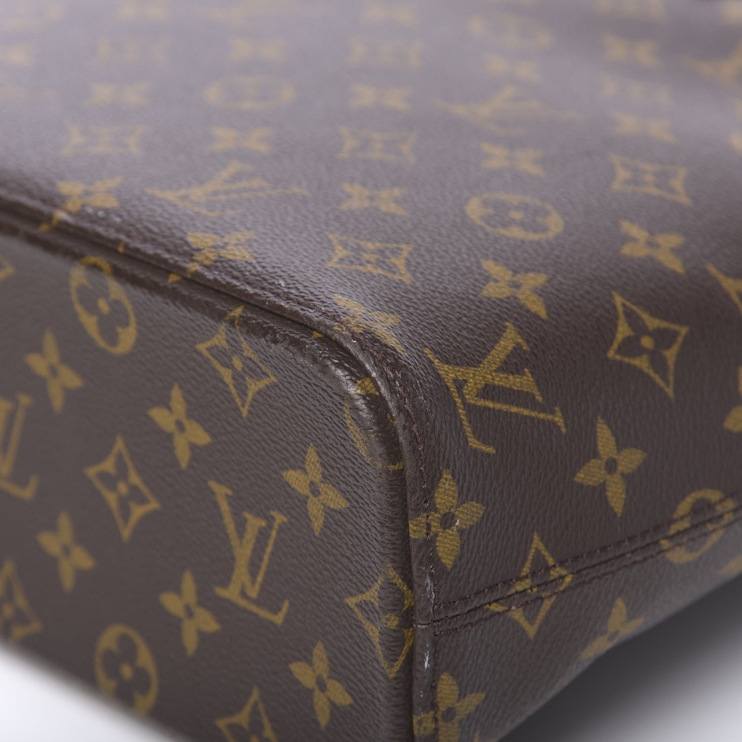 Louis Vuitton Monogram Luco 16 of 20