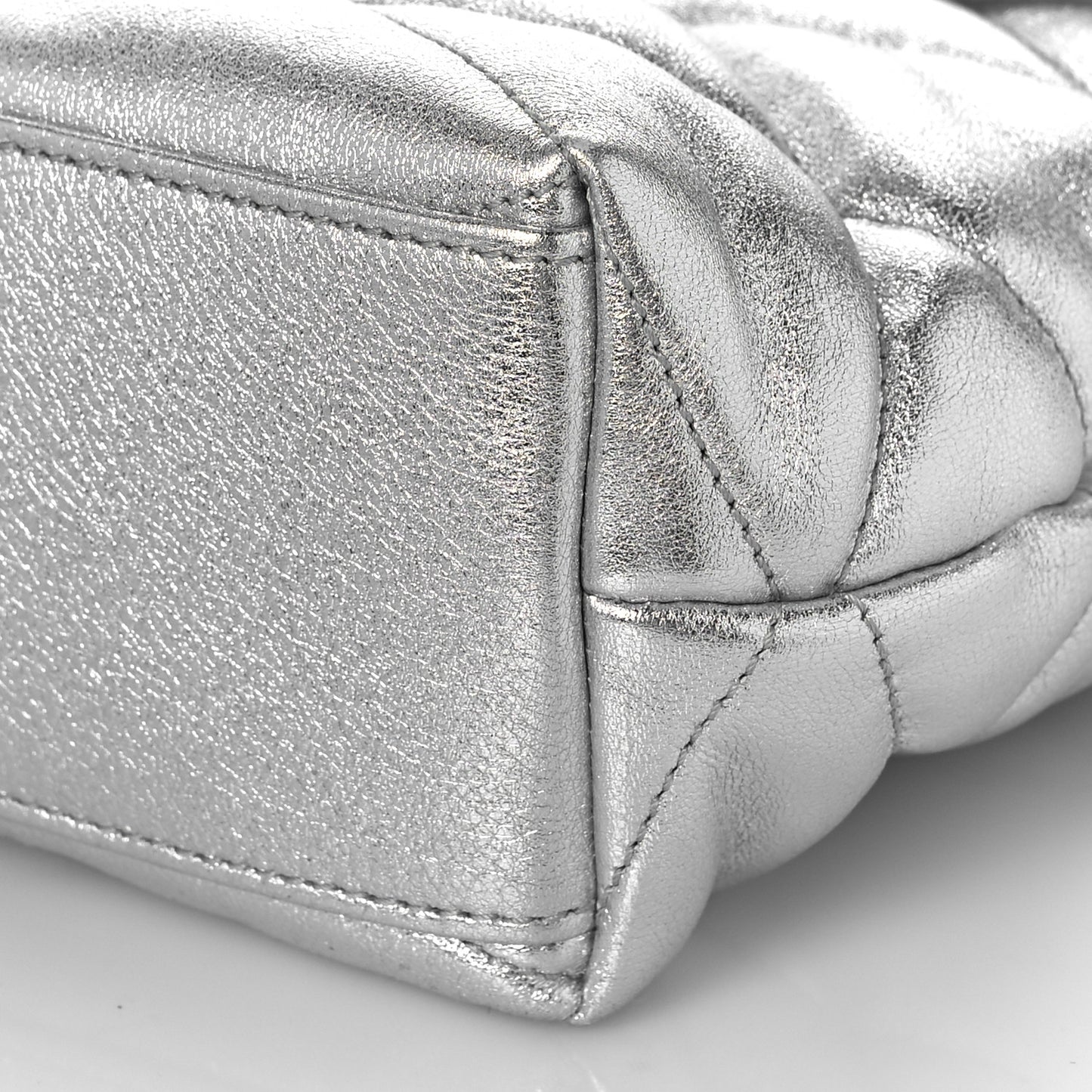 Metallic Lambskin Quilted Sade Puffer Envelope Clutch Argento