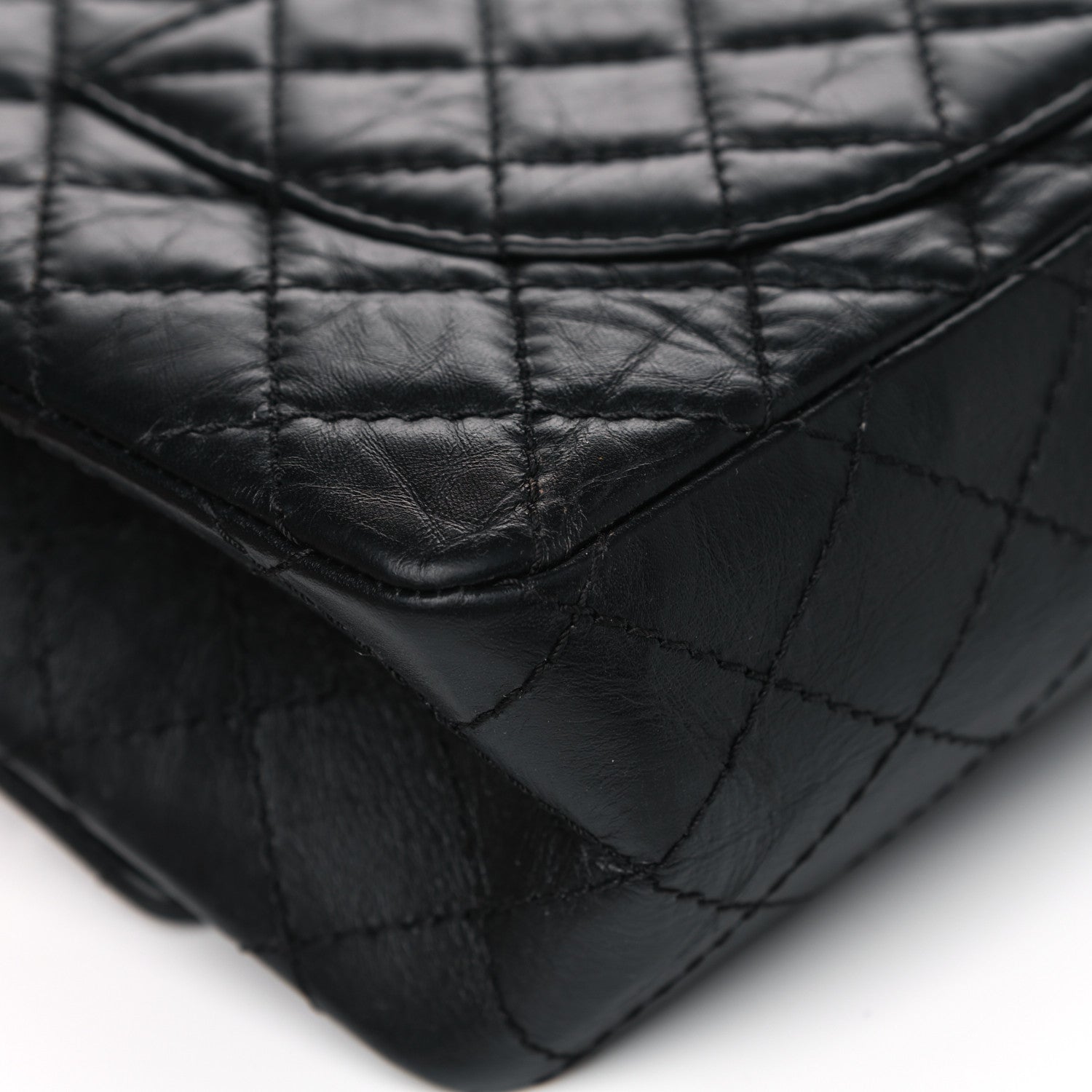 Chanel Aged Calfskin Space Charms 2.55 Reissue 225 Flap Black 10 of 17