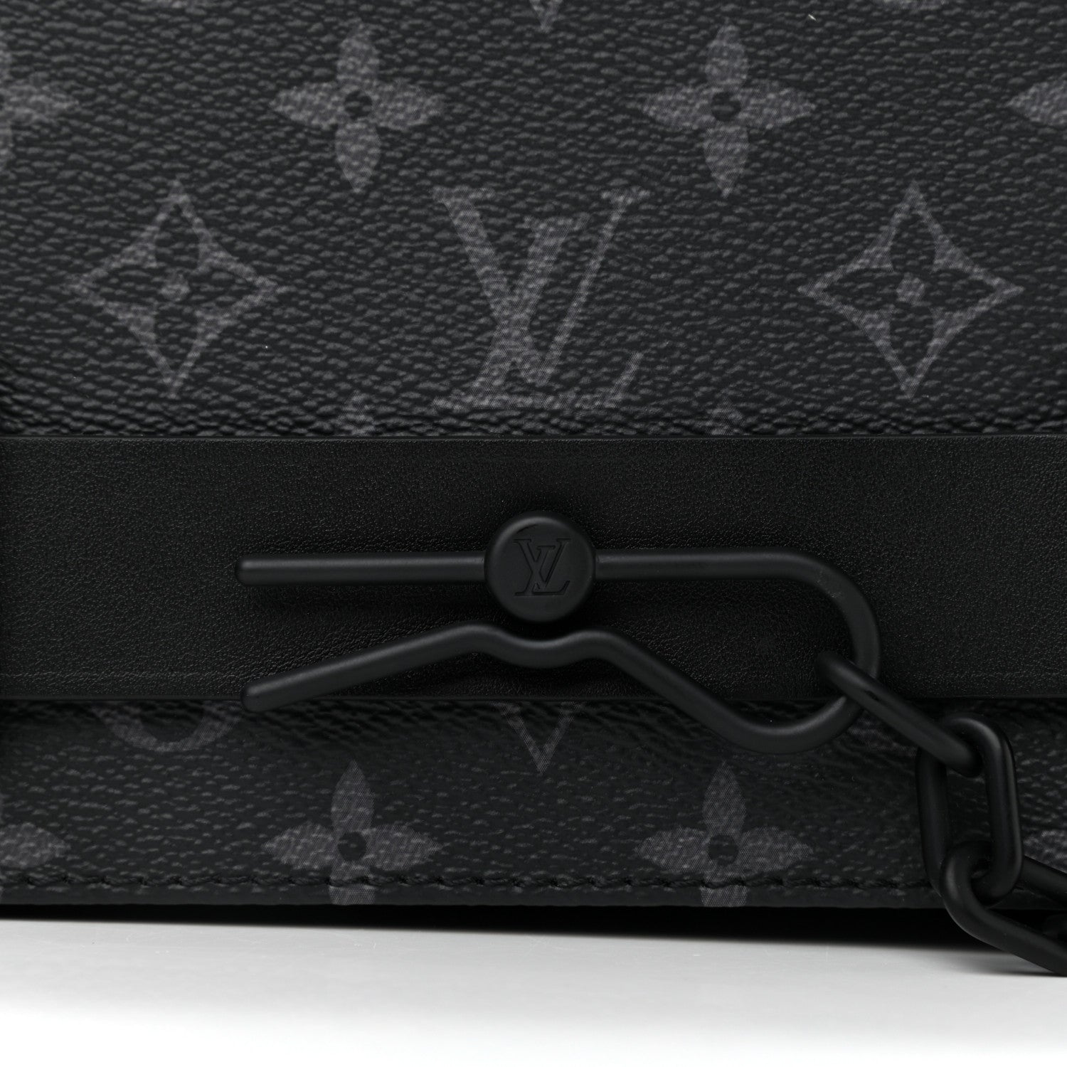 Louis Vuitton Monogram Eclipse Steamer Messenger 7 of 9