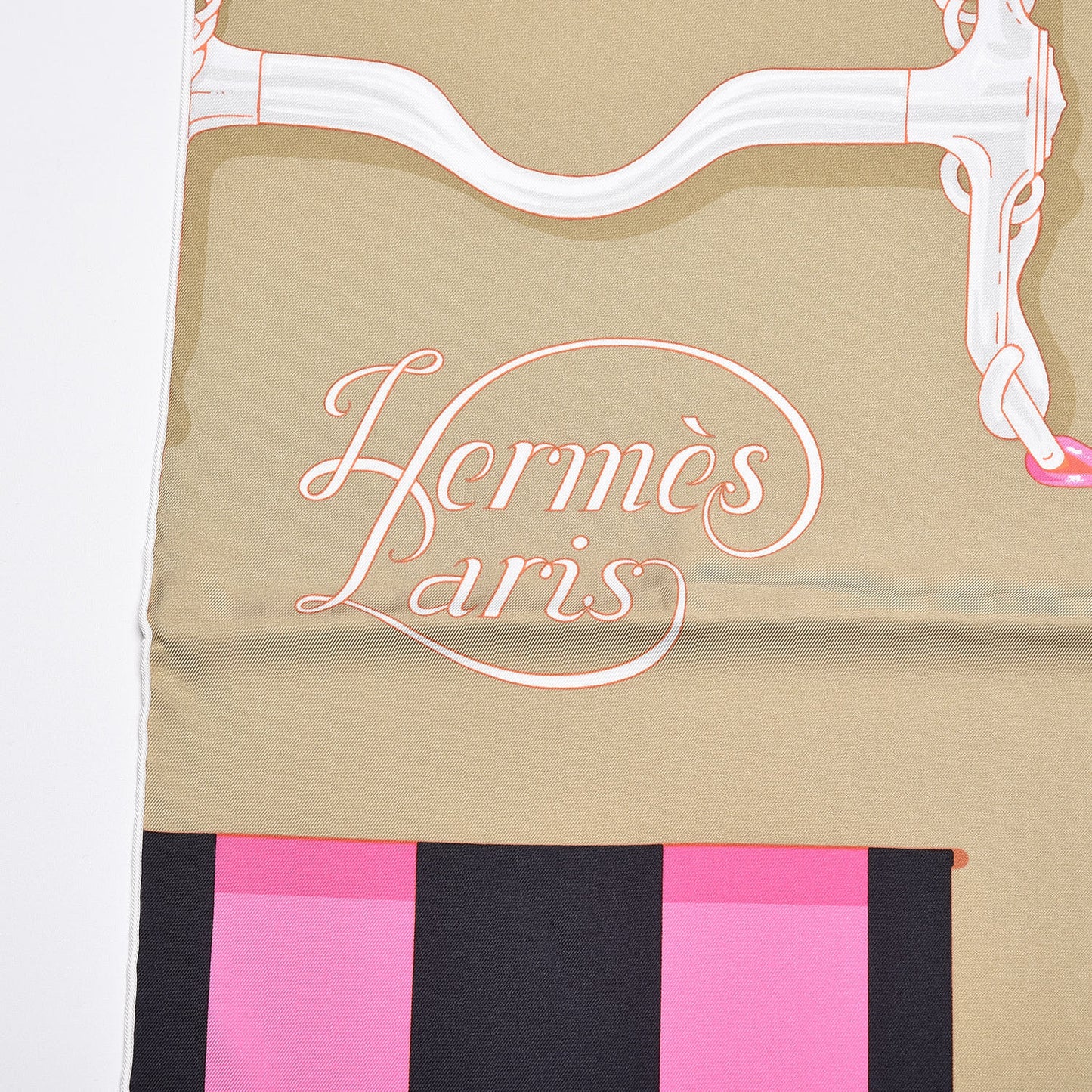 Silk Grand Manege Detail Scarf 90 Beige Jaune Vif Rose Vif