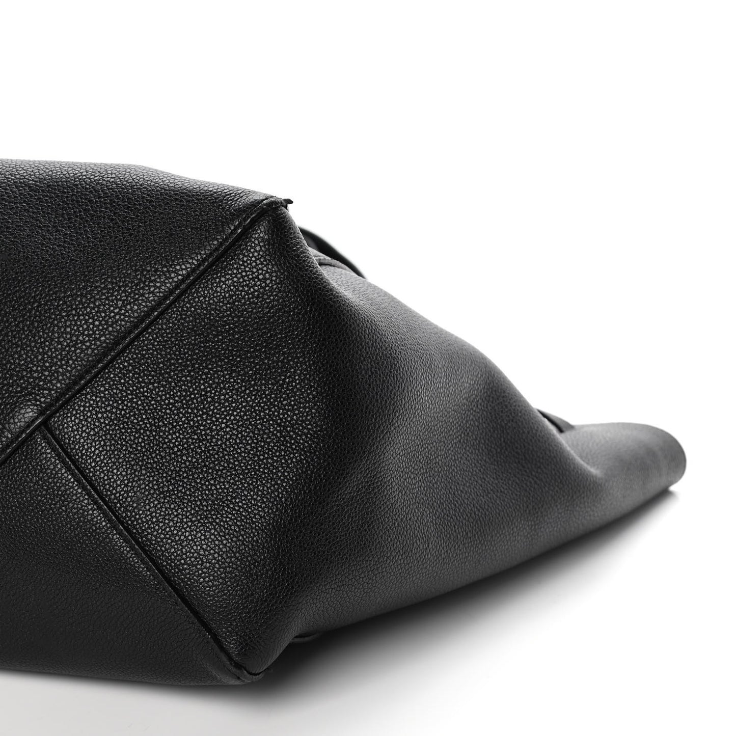 Soft Grained Calfskin Small Belt Cabas Phantom Black