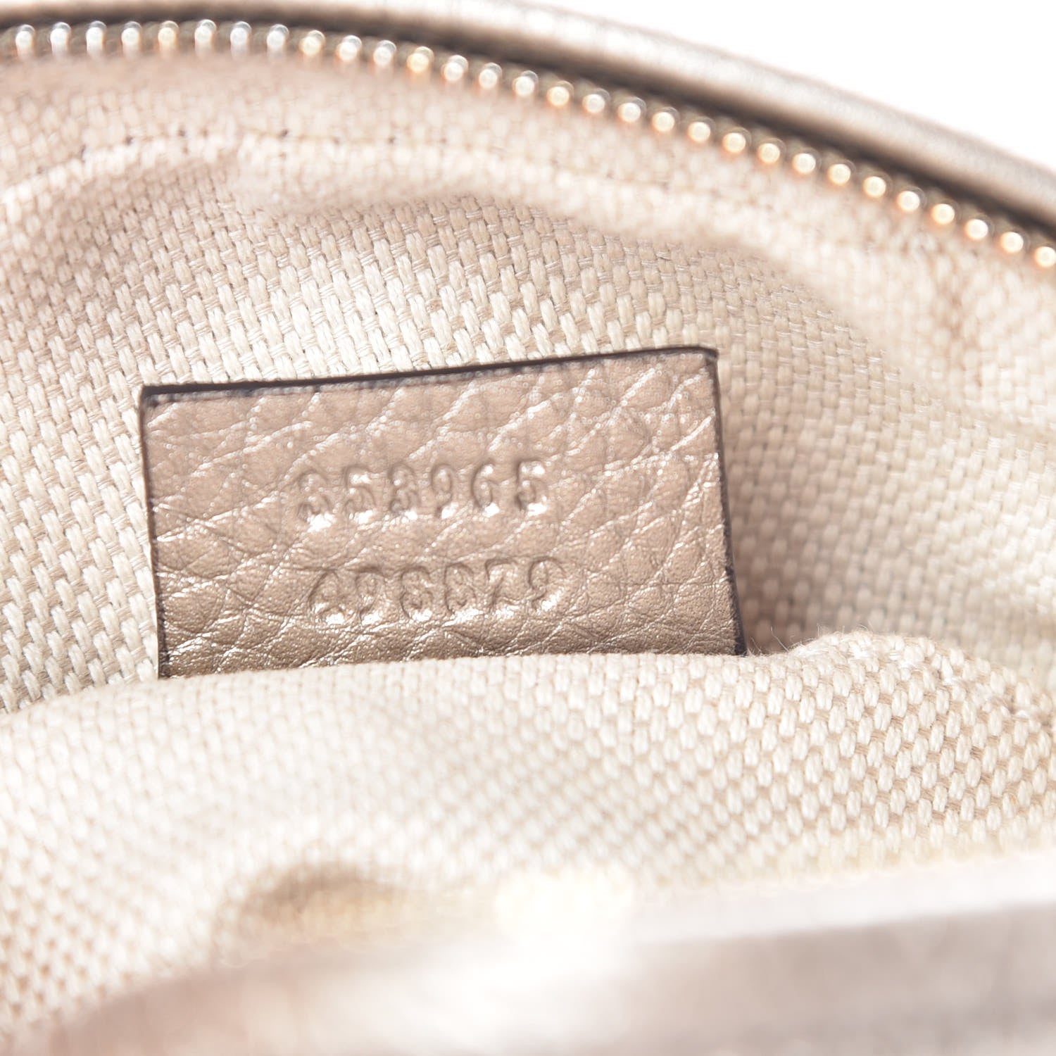 Gucci Metallic Pebbled Calfskin Mini Soho Chain Bag Golden Beige 7 of 9