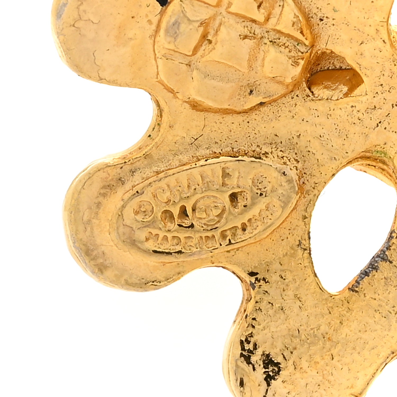 Chanel Metal Flower CC Clip On Earrings Gold 4 of 4