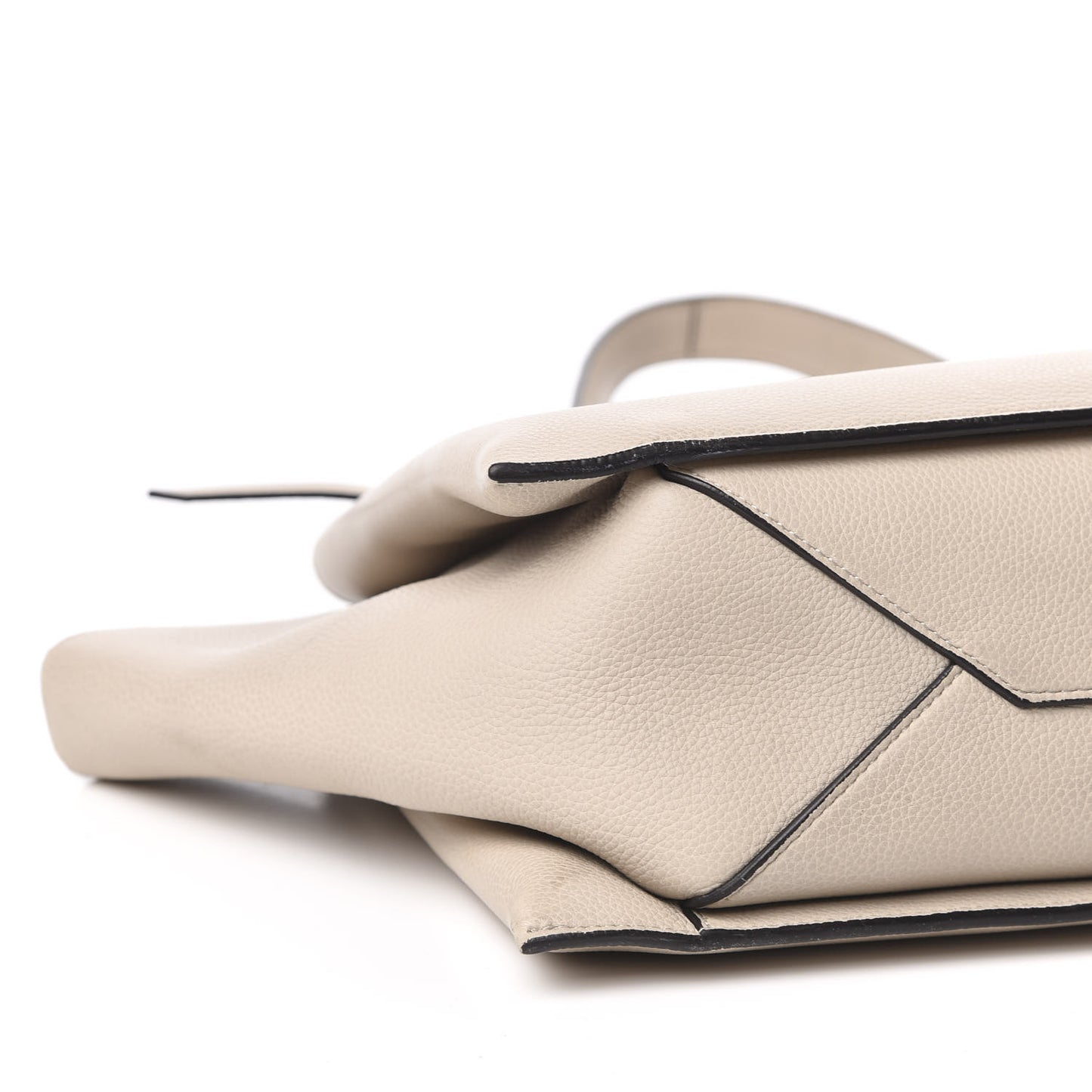 Baby Grained Calfskin Medium Tri-Fold Bag Dune