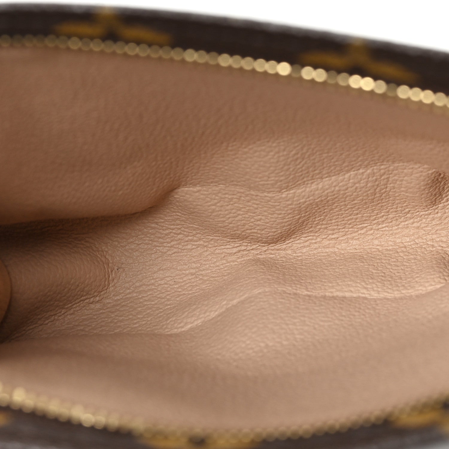 Louis Vuitton Monogram Toiletry Pouch 19 5 of 8