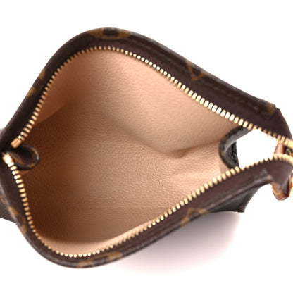 Louis Vuitton Monogram Toiletry Pouch 15 5 of 9